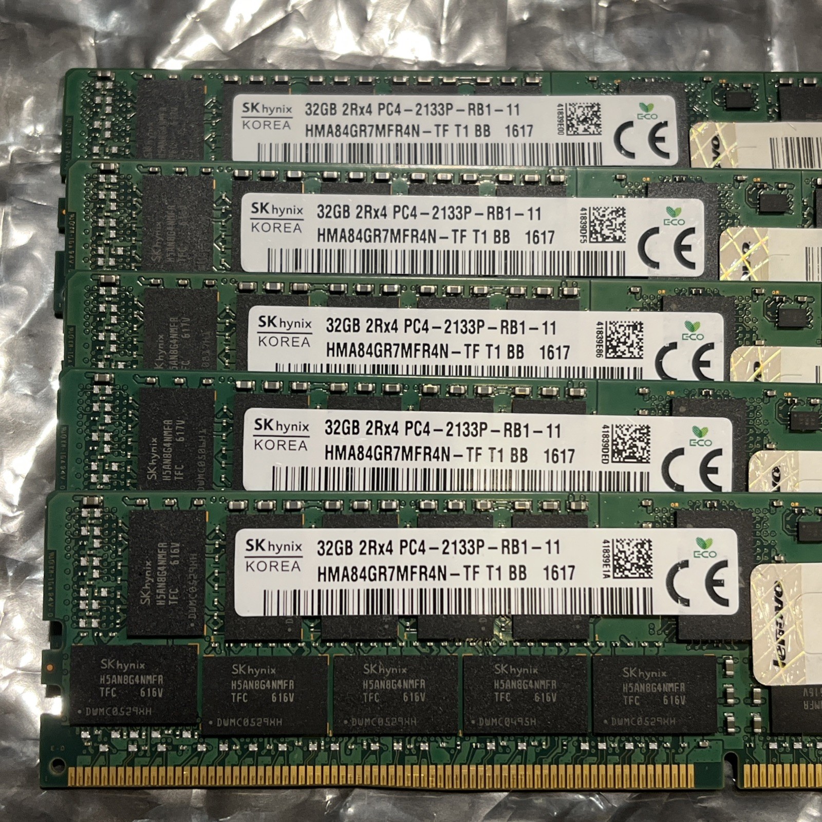 LOT OF 4 SK Hynix 32GB DDR4-2133 PC4-2133P 2Rx4 Server RAM RDIMM
