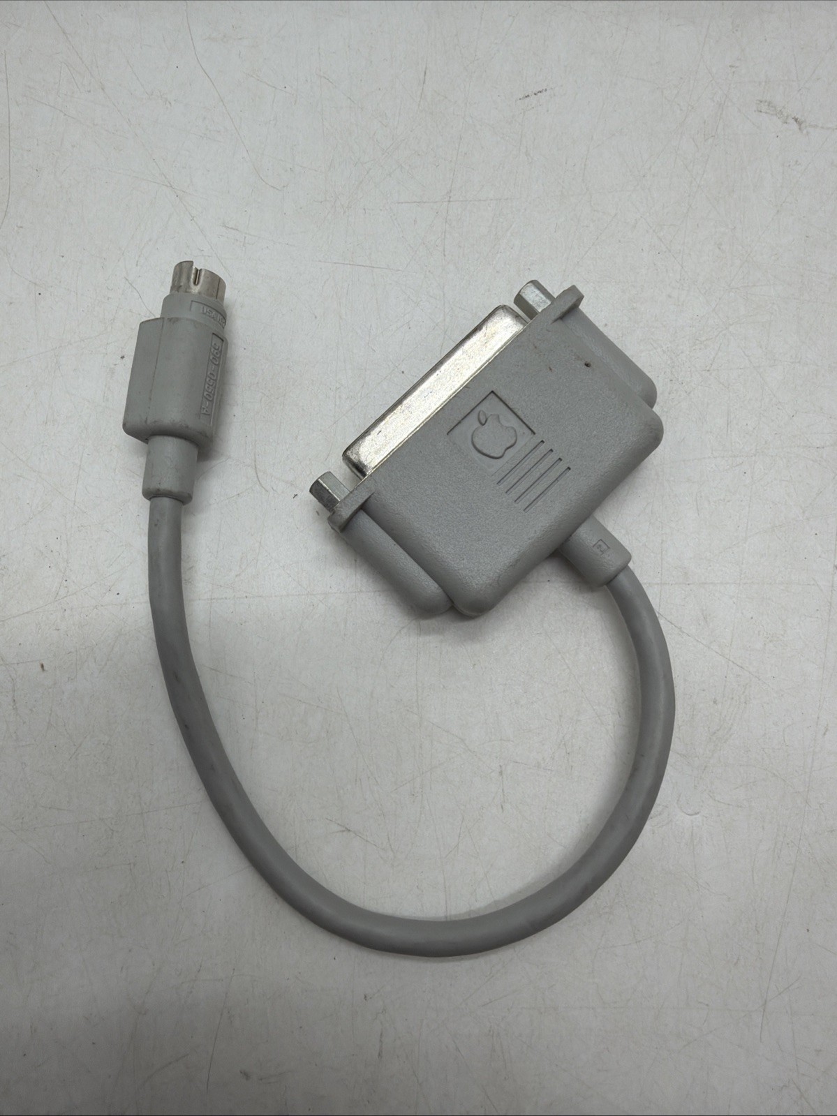 VINTAGE APPLE MACINTOSH CABLE MINI DIN 8-DB25 590-0550-A