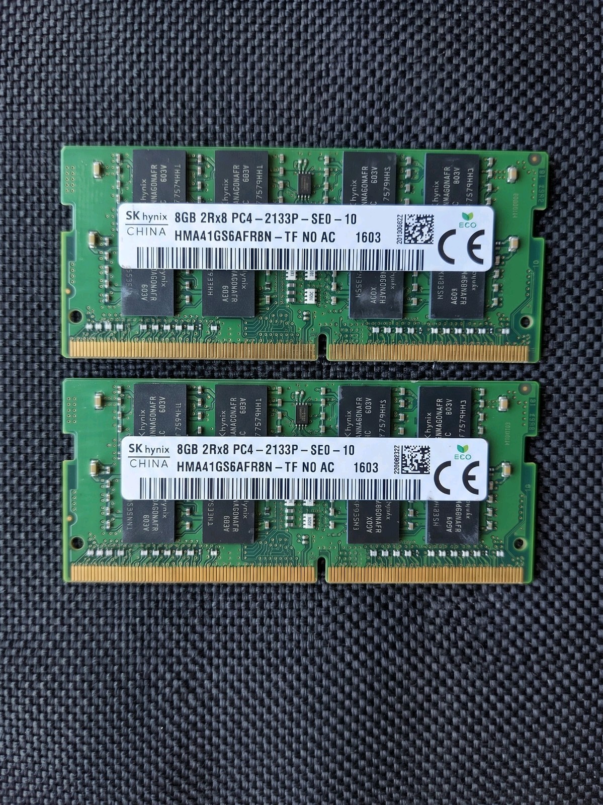 SK hynix 16GB (2x8GB) DDR4 RAM PC4-2133P Laptop Memory SODIMM HMA41GS6AFR8N-TF
