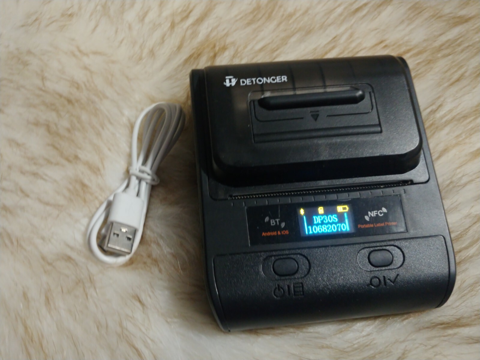 Detonger Portable Bluetooth Thermal Label Maker DP30S Thermal Label Printer 