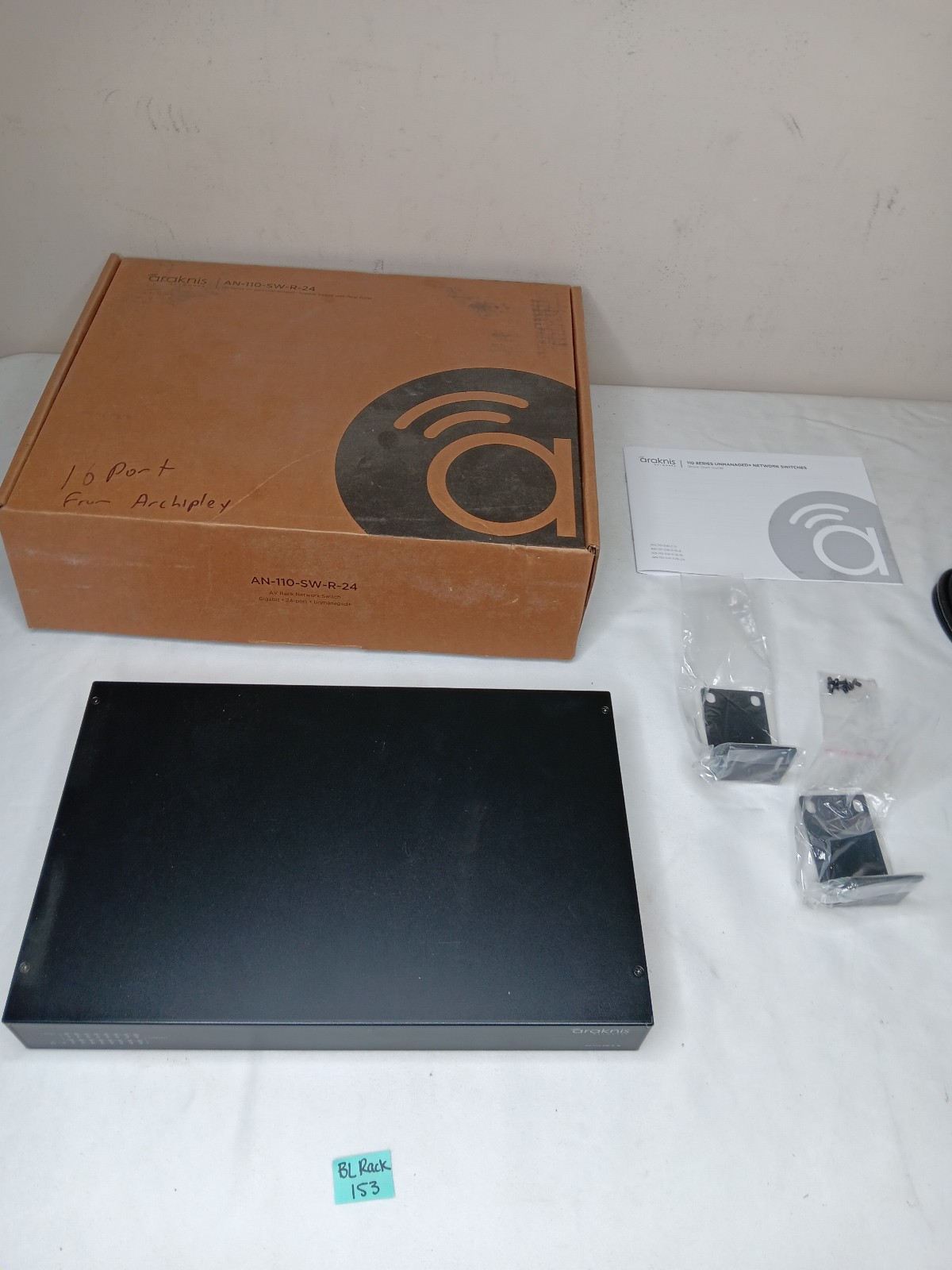 Araknis AN-110-SW-R-16 16-Port Gigabit Cloud managed switch *Wrong Box*