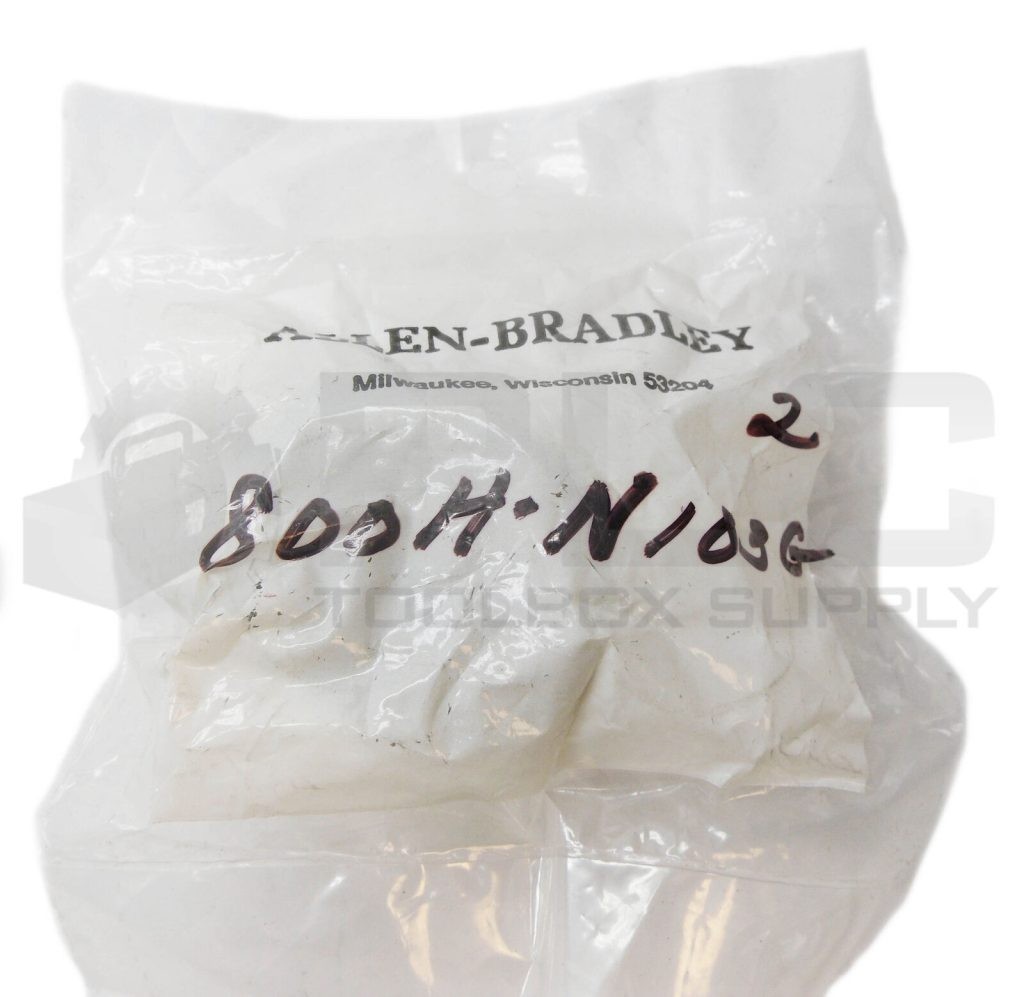 NEW SEALED ALLEN BRADLEY 800H-N103G GREEN PUSH BUTTON BOOT PACK OF 2