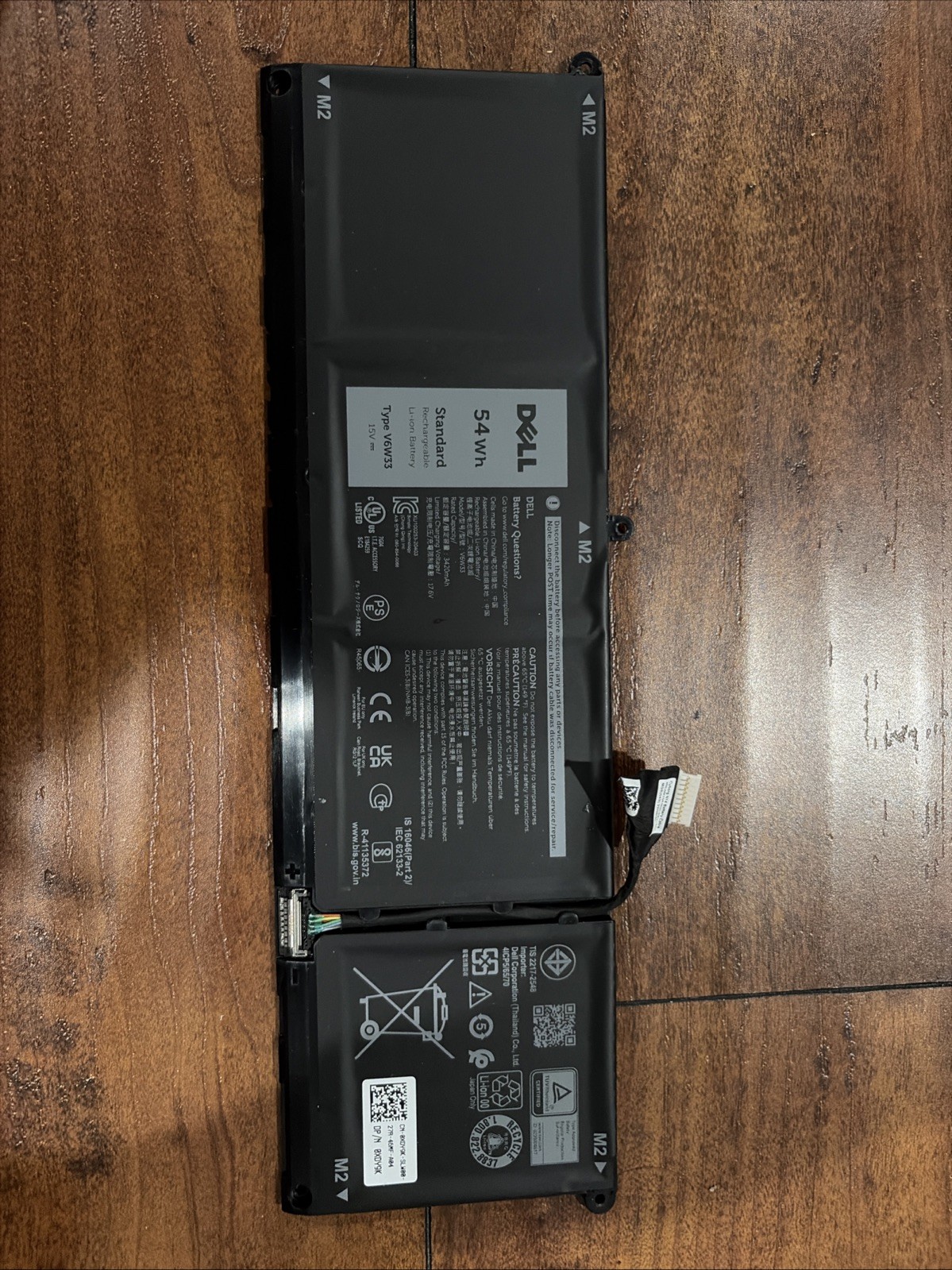 Dell Latitude 3420 MVK11 V6W33 Genuine Original Battery