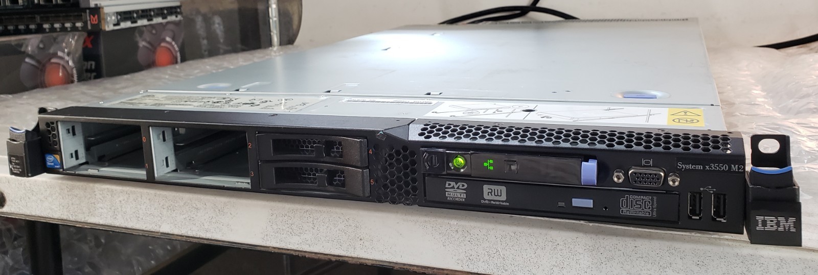 IBM 7946 AC1 System X3550 M2 Server NO HDD w/ Intel X5570+32GB PC3 RAM+2x PSU 