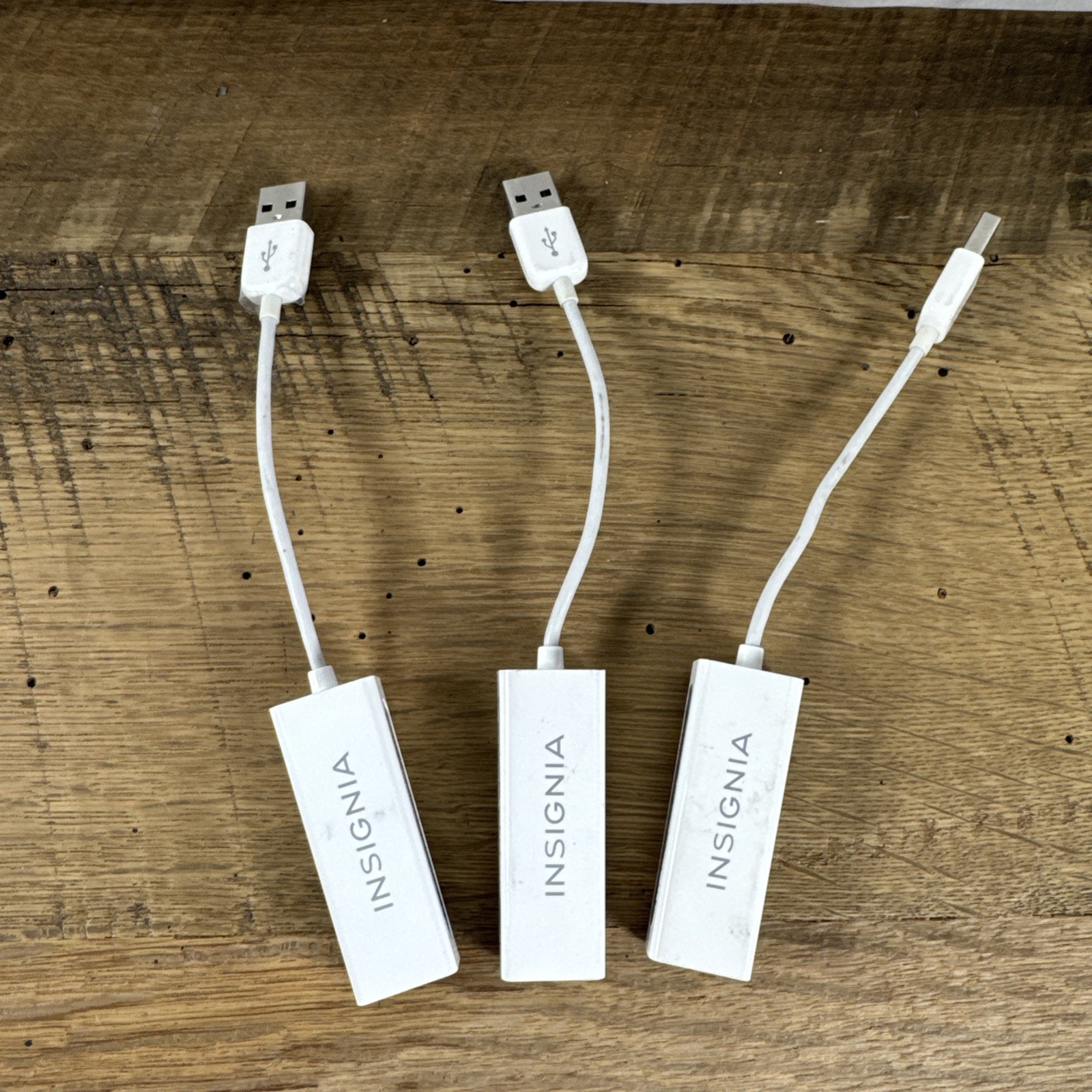 Insignia NS-PU98505 White USB 2.0 to Ethernet adaptador - Windows & Mac - 3 Lot