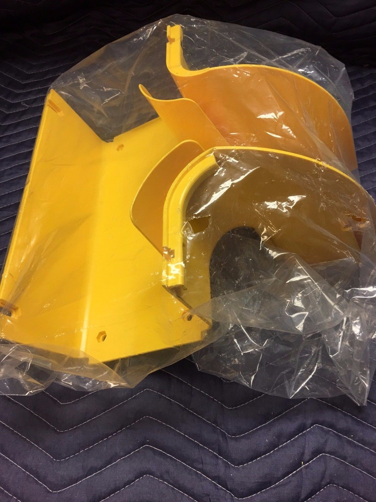 ADC/COMMSCOPE / FGS-MDSP-EX-B / YELLOW/FIBERGUIDE / EXTENDED DOWNSPOUT / 4X6
