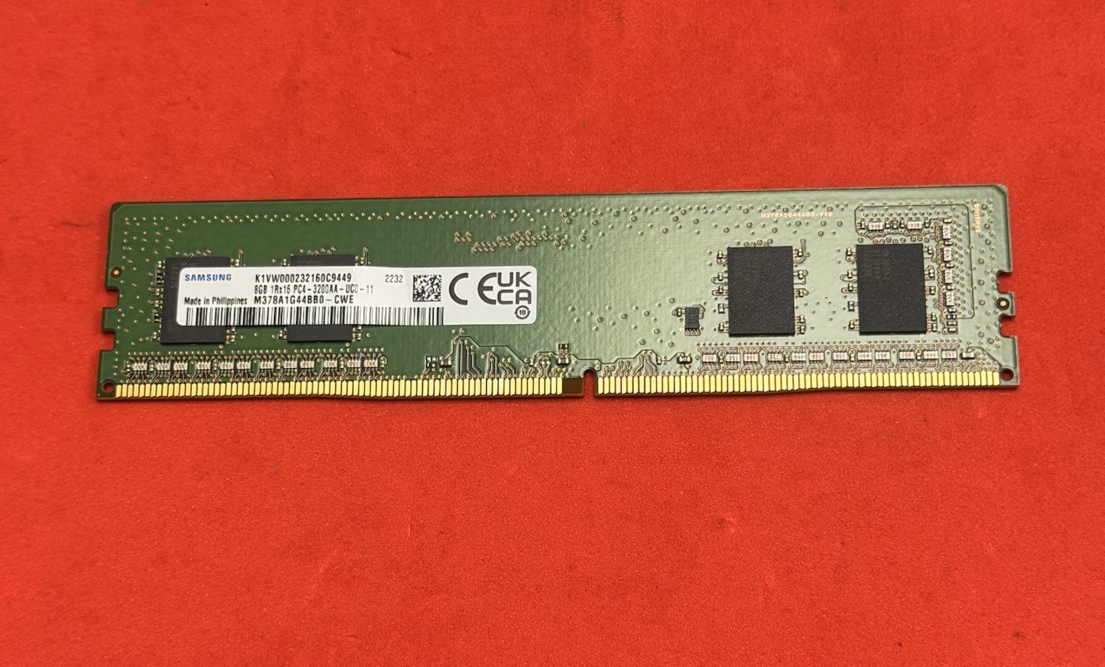 Samsung 8GB 1Rx16 PC4-3200AA (M378A1G44BB0-CWE) Memory Ram