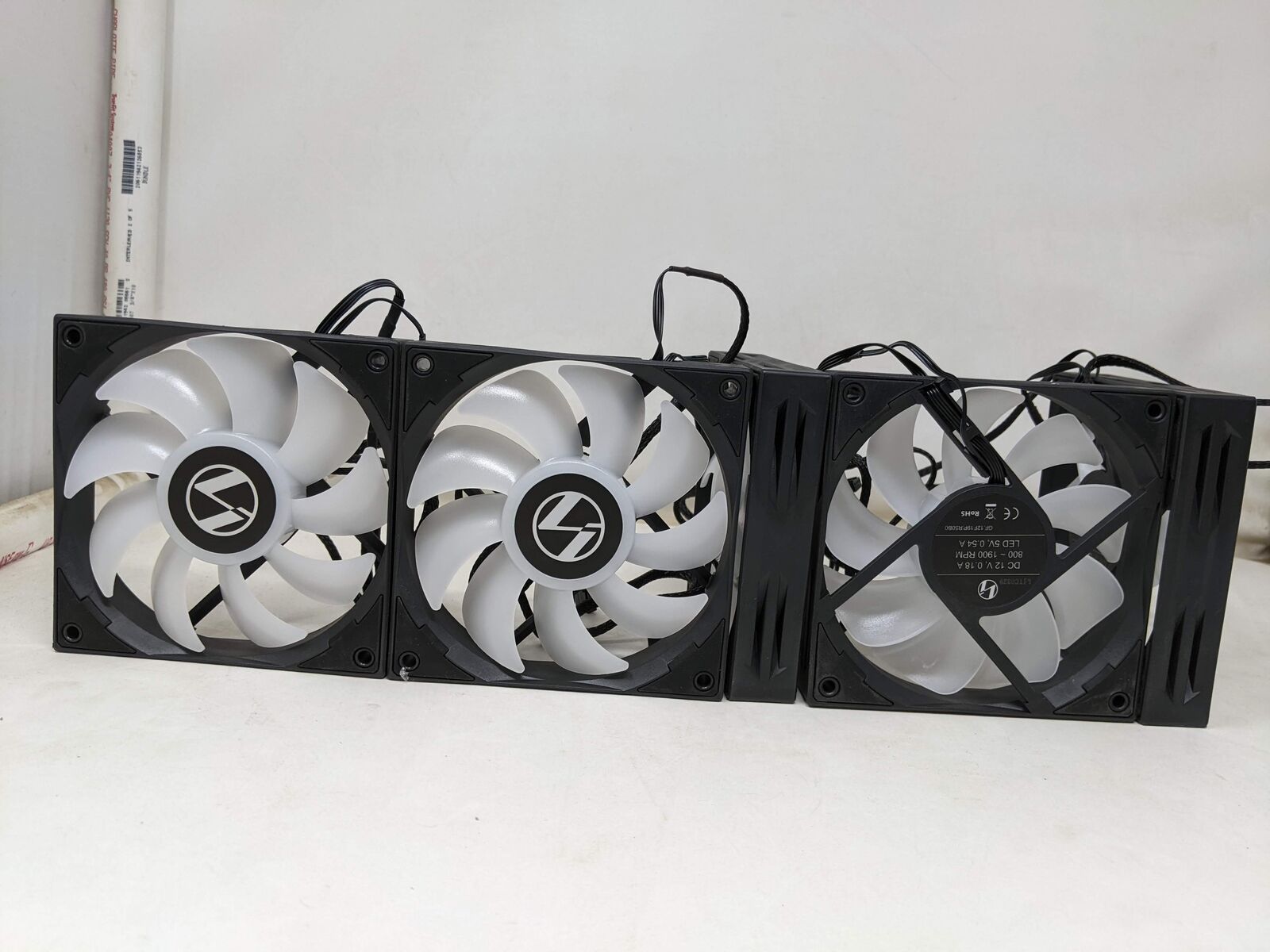  Lian-Li Fan ST120-4B Black ARGB fans 4pcs pack without controller  (H8)