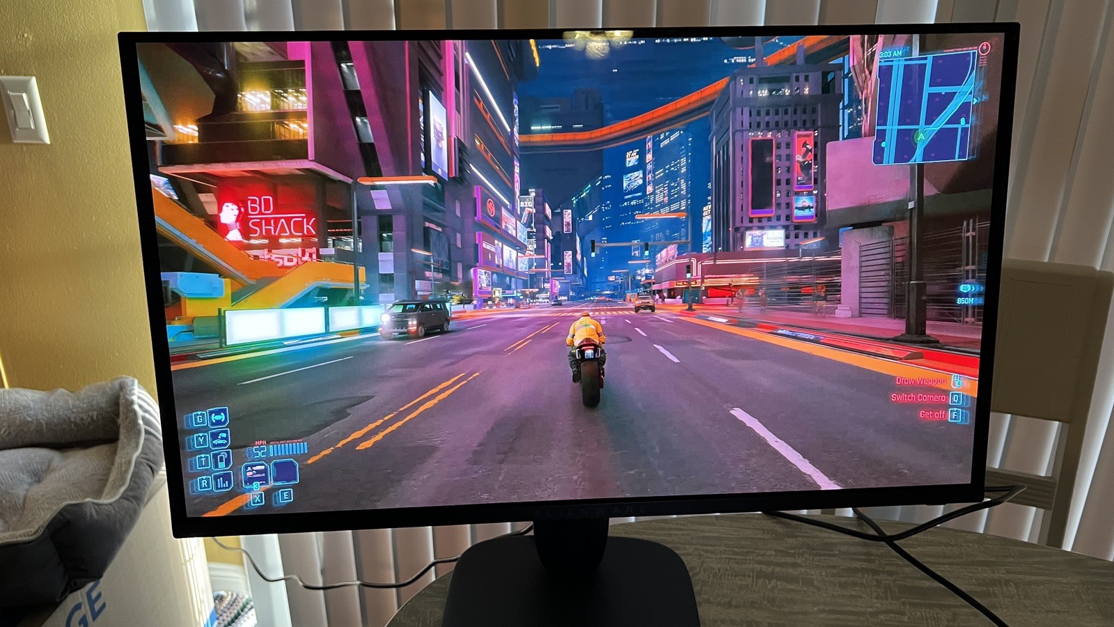 Alienware - AW2725Q 27" QD-OLED 4K UHD 240Hz 0.03-ms FreeSync and G-SYNC Gaming