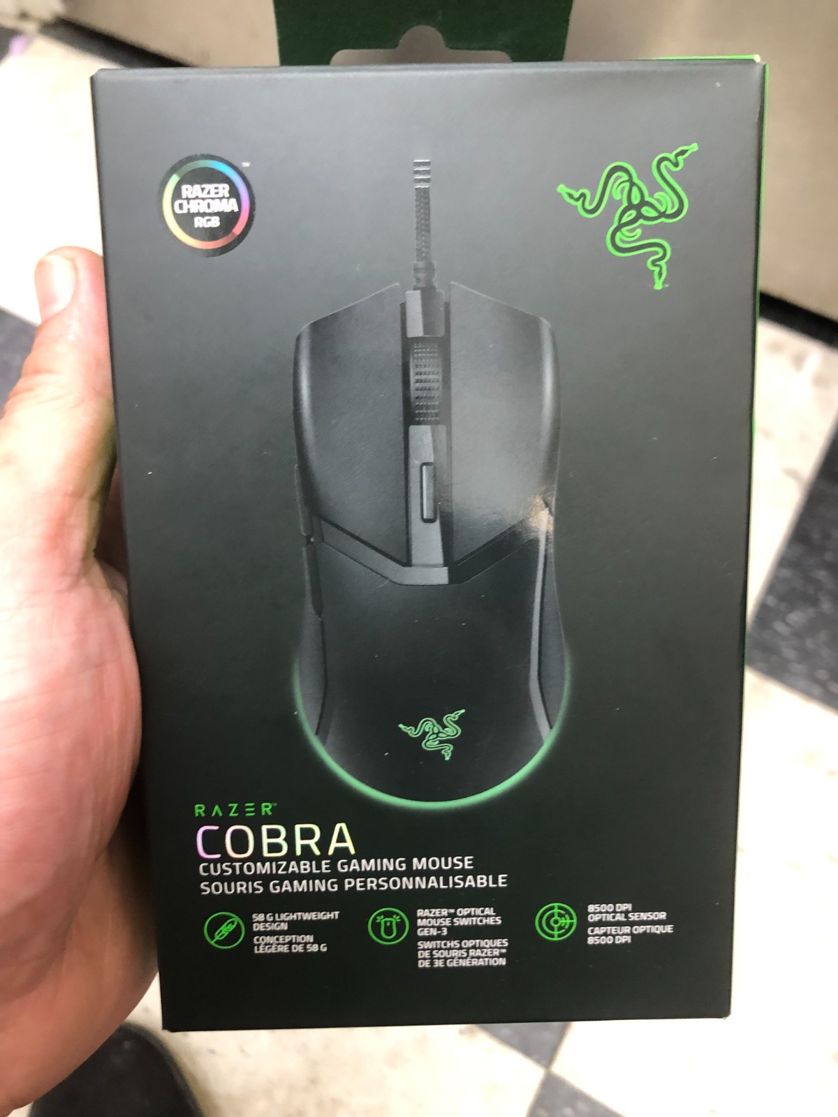 Authentic Razer Cobra Wired Gaming Mouse (RZ01-04650100-R3U1) Brand New