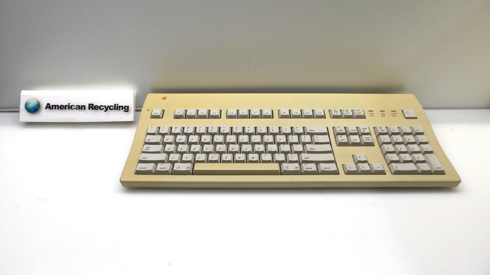 Vintage Apple Extended Keyboard II Model M3501 Clean inside No cable