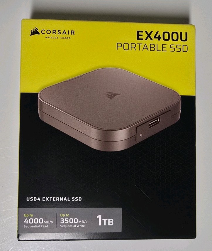 Corsair EX400U 1TB Portable SSD USB 4.0 Gray External Solid State Drive NIB