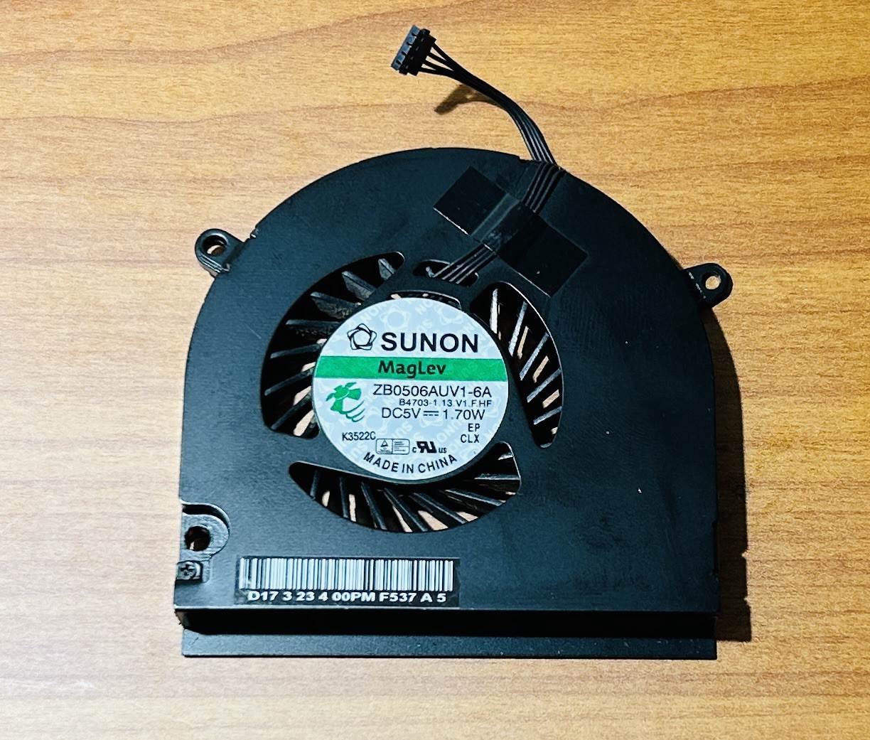 Sunon maglev DC Brushless Fan Model ZB0506AUV1-6A