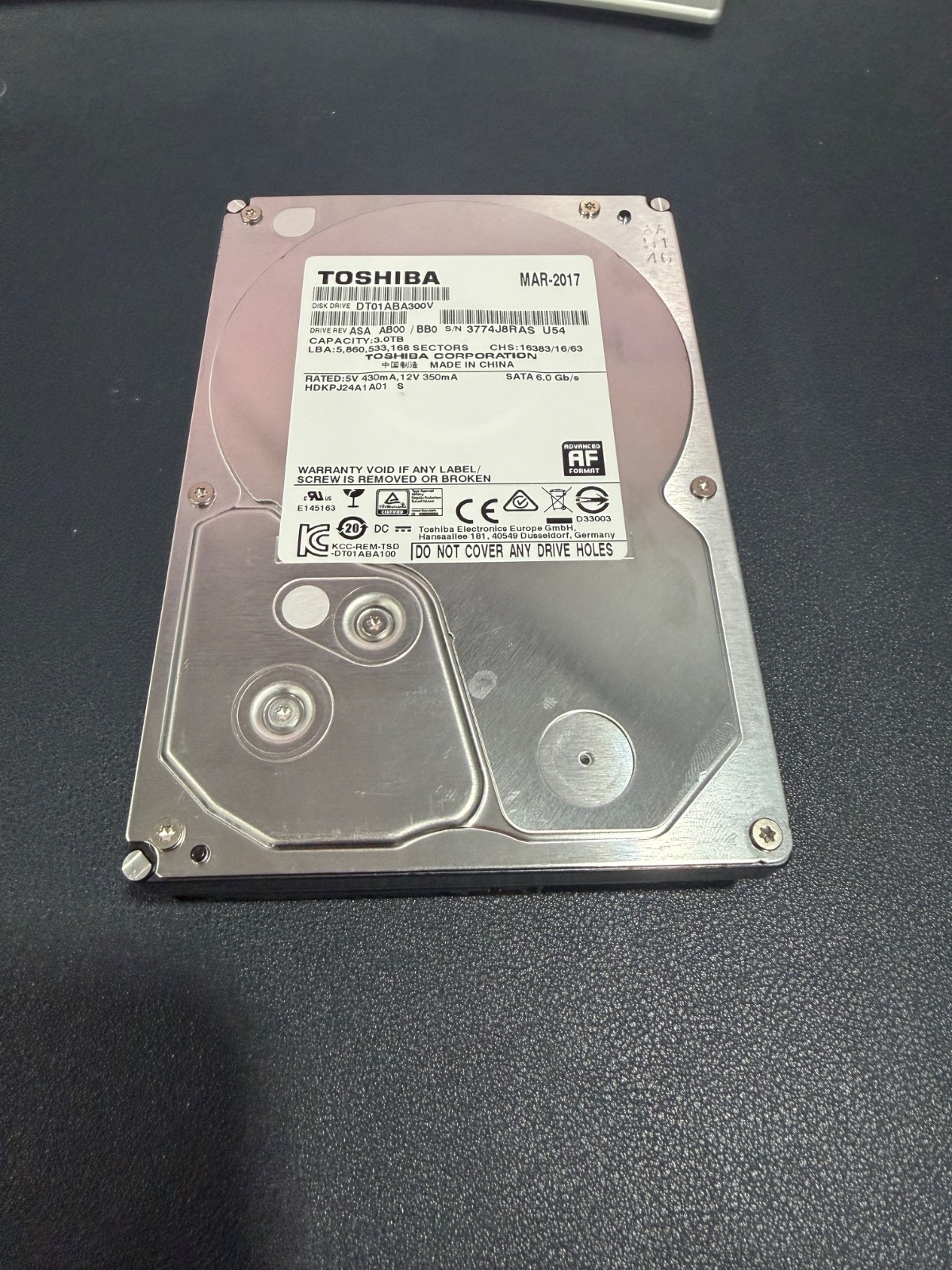 TOSHIBA HDKPJ24A1A01 3TB 3.5" SATA Internal HDD Used