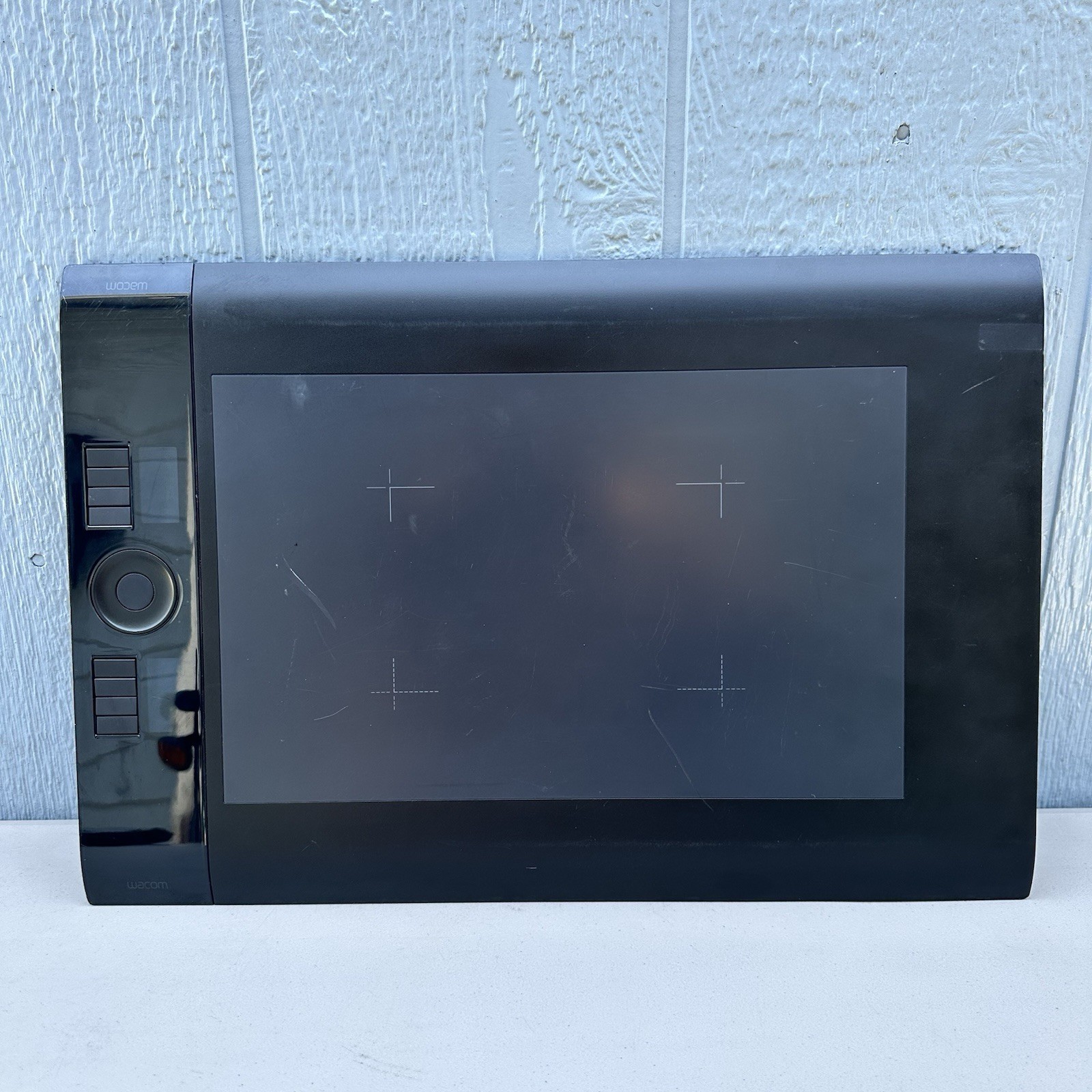 Wacom Intuos 4 Model PTK-840 Large Creative Graphic Design Tablet No Cord No Pen