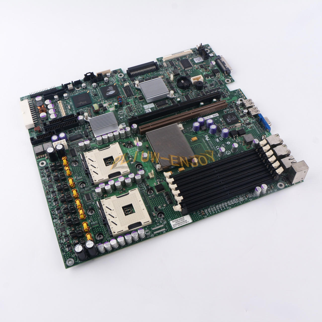 1PCS Used Intel SE7520JR2 Server Motherboard With SCSI D2 Array