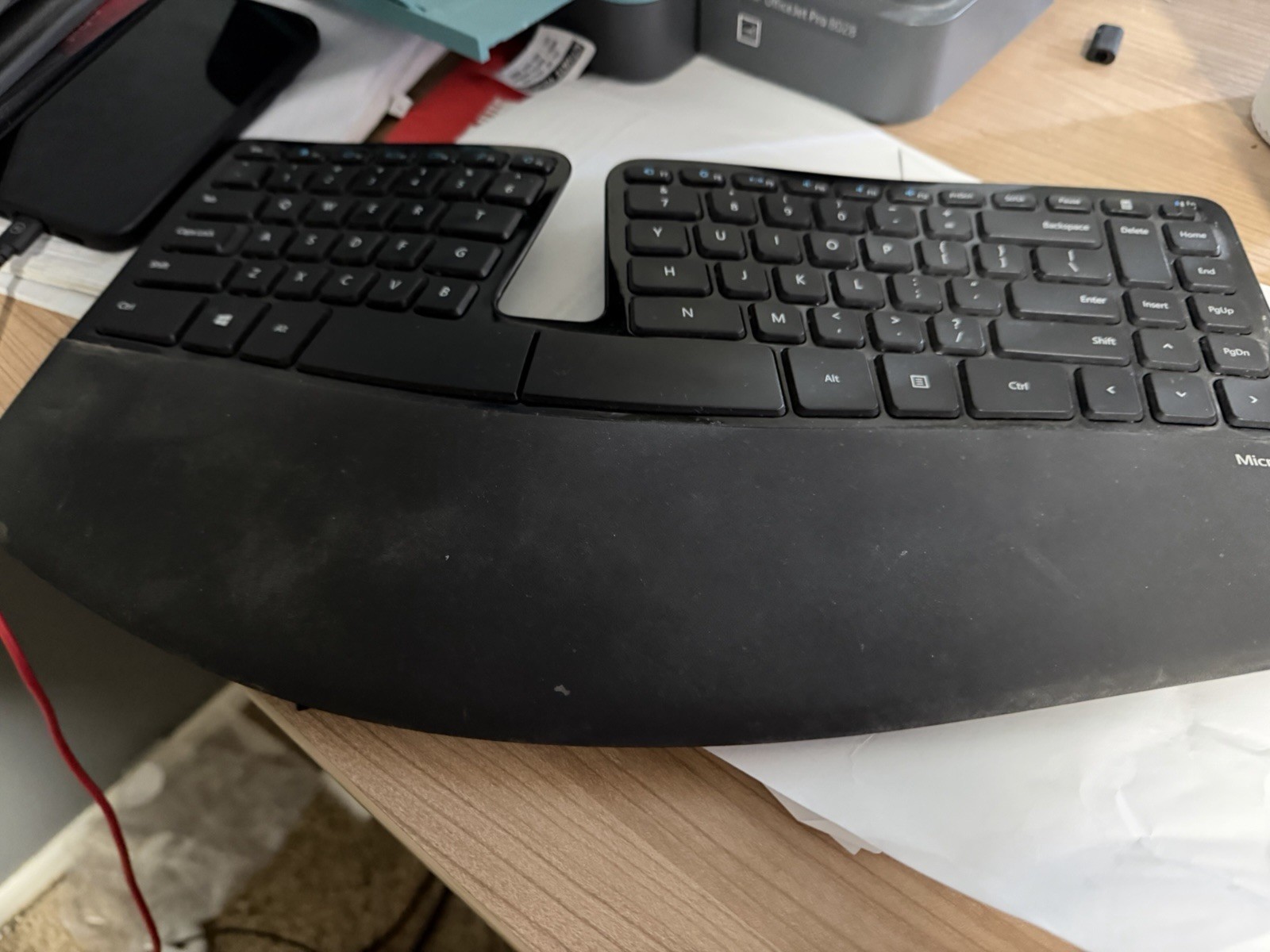 Microsoft L5V-00001 Sculpt Ergonomic with 10key not shown but included