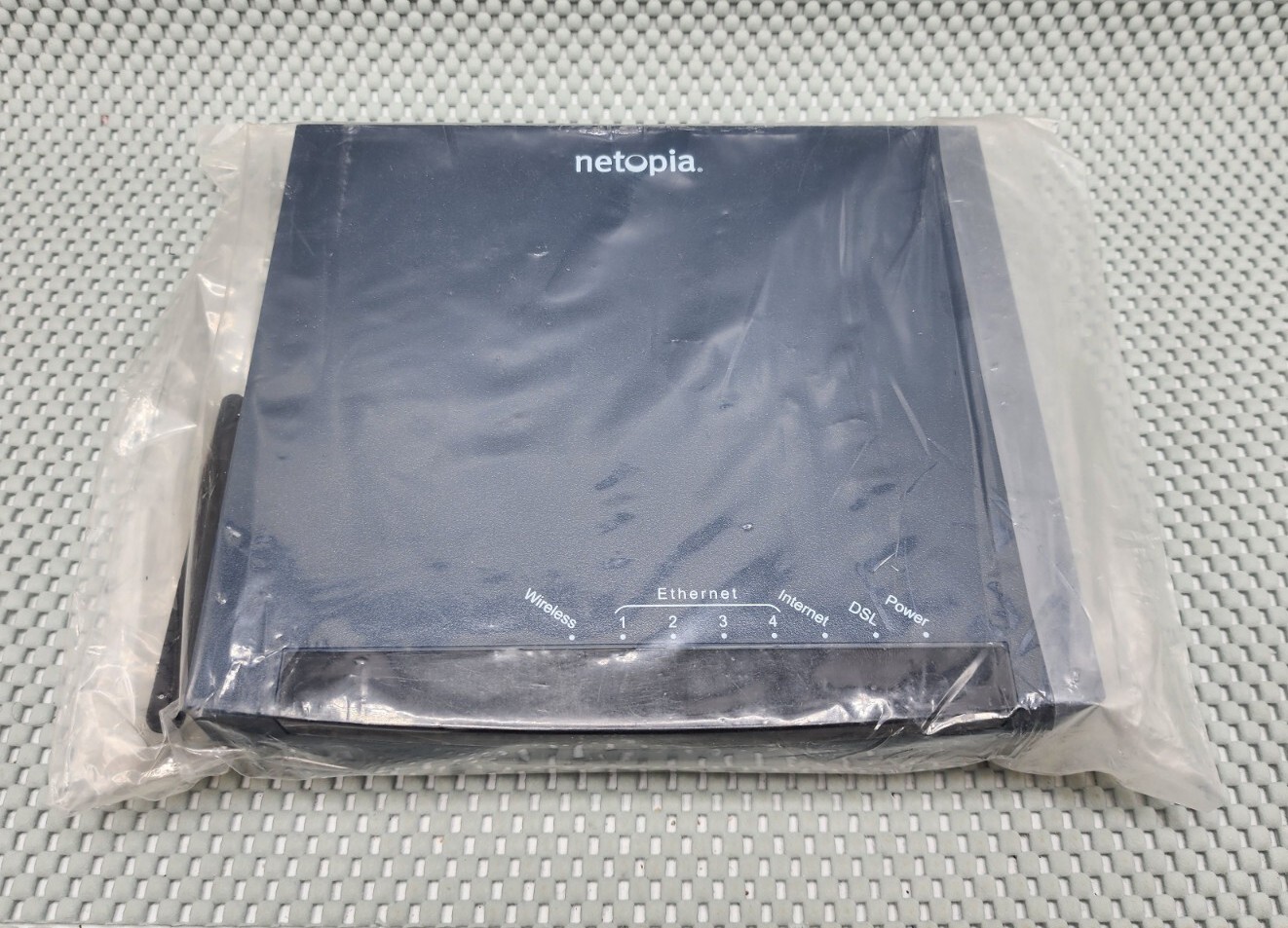 Netopia DSL2 4-port Wireless Ethernet Router 3347-02-1006L (NO POWER CORD)