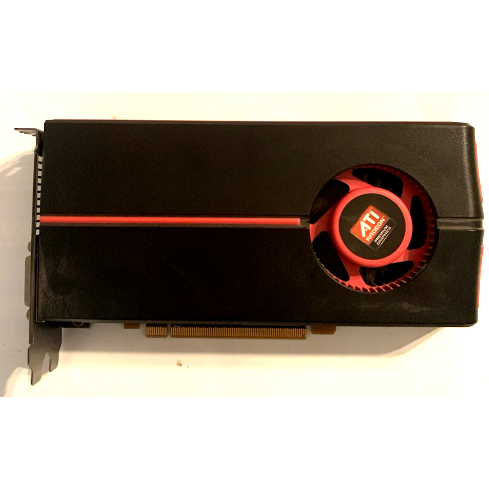 HP 633898-001 ATI Radeon HD6770 1GB GDDR5 128bit Graphics Card
