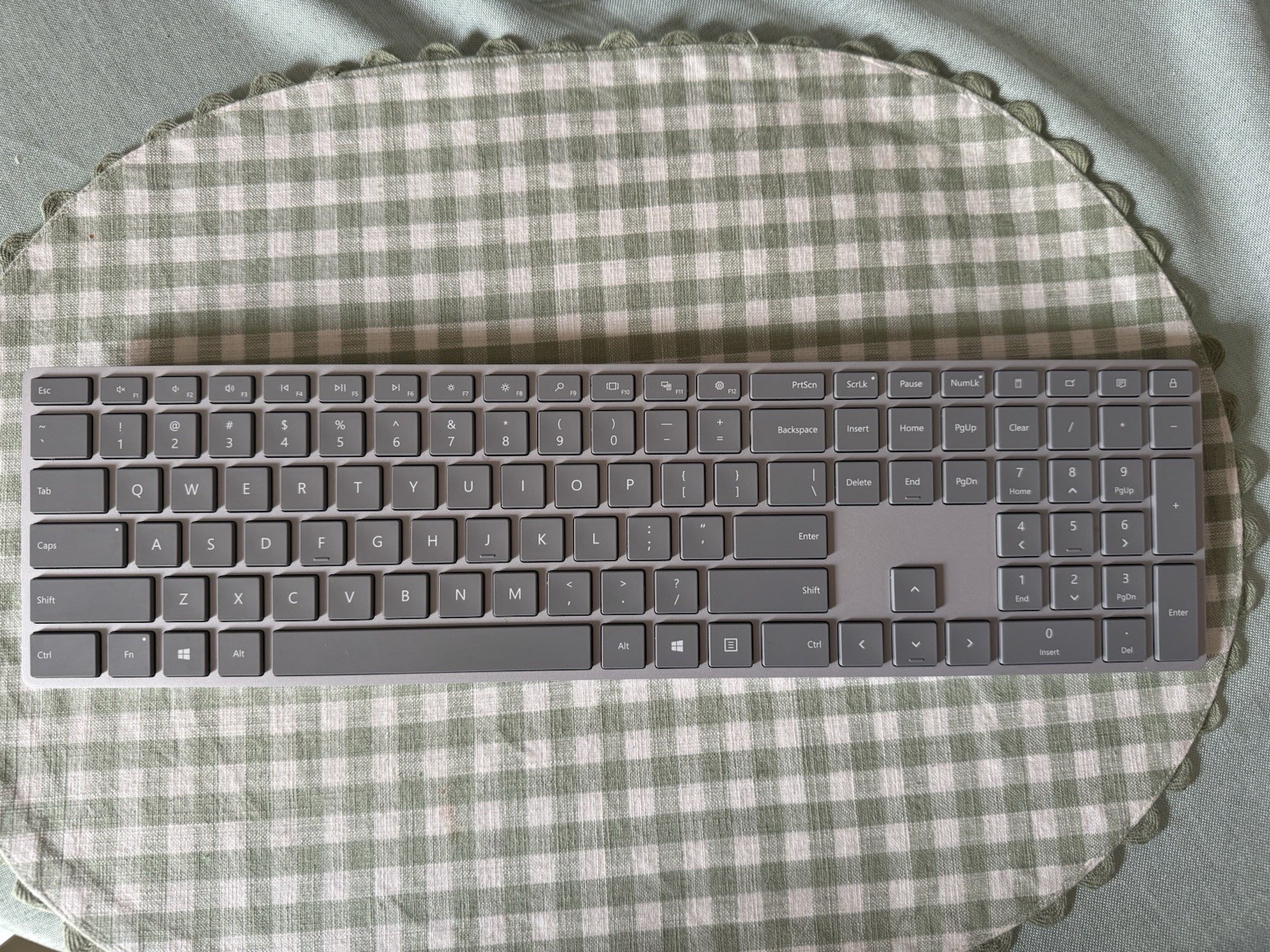Microsoft Surface Full-size Wireless Keyboard 