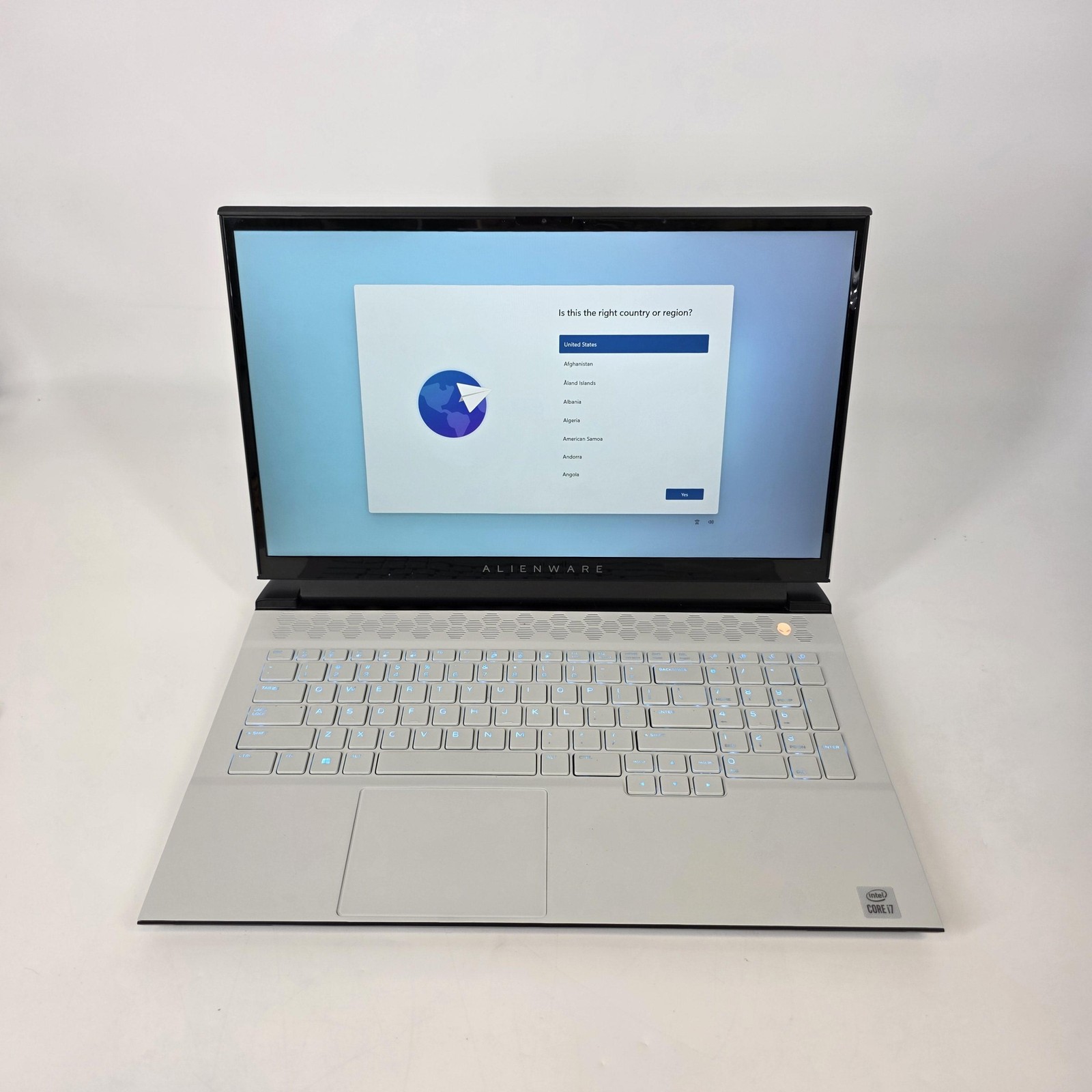 Dell Alienware M17 R4 360Hz FHD i7-10870H 2.20GHz 16GB 1TB SSD NVIDIA RTX 3070