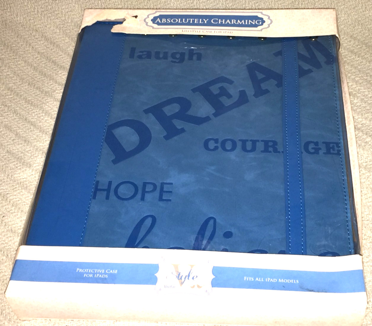 Absolutely Charming BLUE V Style by Vivitar Lifestyle Case For iPad SPFT-1000