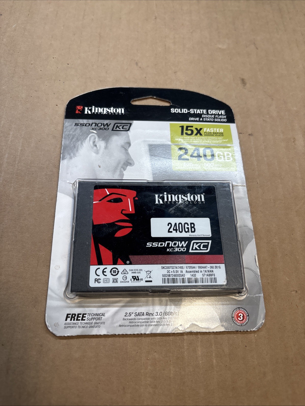 Kingston SSDNow KC300 240GB  7200RPM 2.5" SKC300TS37A/240G SSD solid state drive