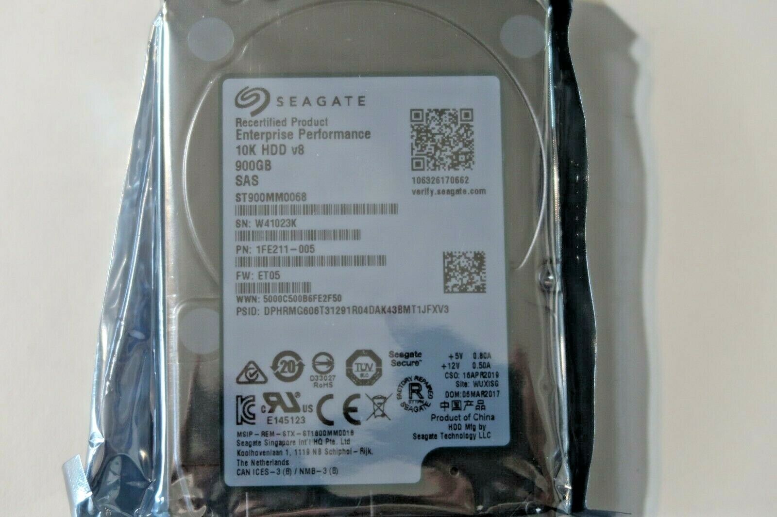 Seagate ST900MM0068 1FE211-005 FW:ET05 SED 12Gb/s 128MB 900gb 2.5" SAS *0 hours*