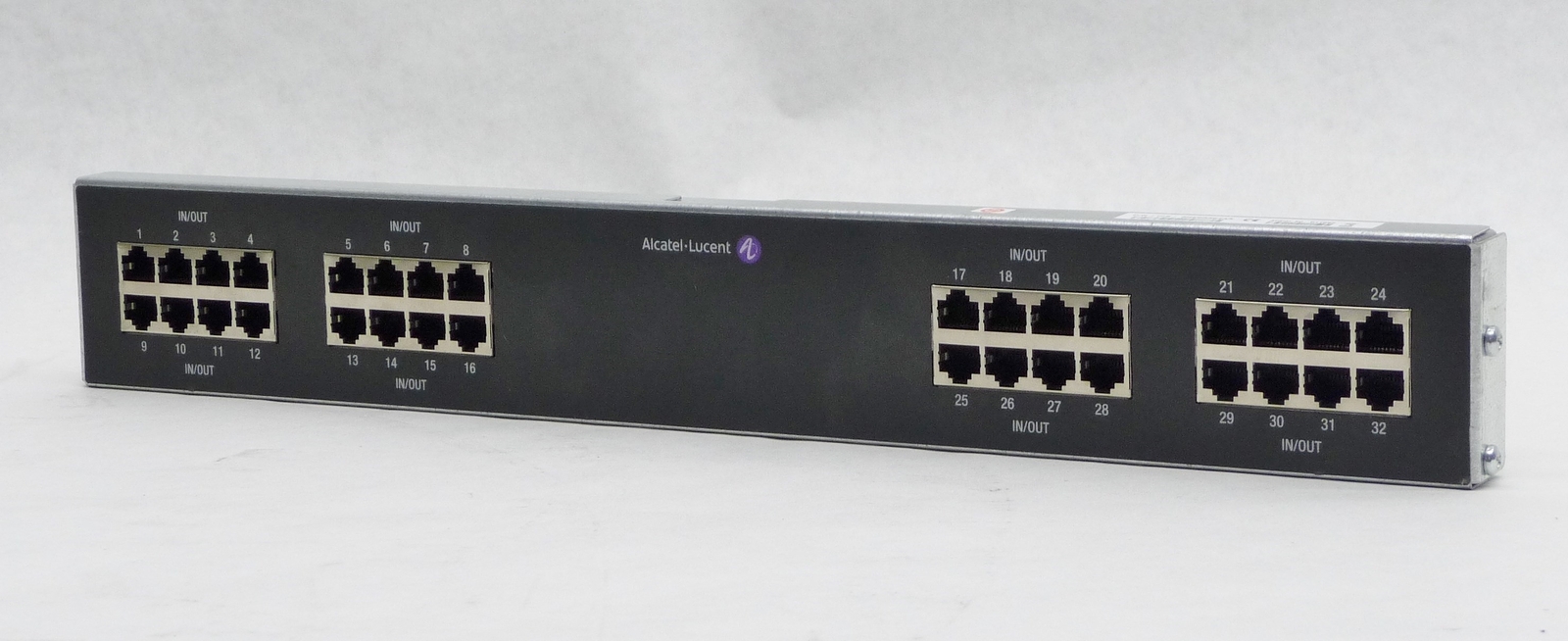 ALCATEL LUCENT 7705 SAR 32 PORT BREAKOUT PANEL T1/EI 100/120 OHM RJ45 3HE03394AA