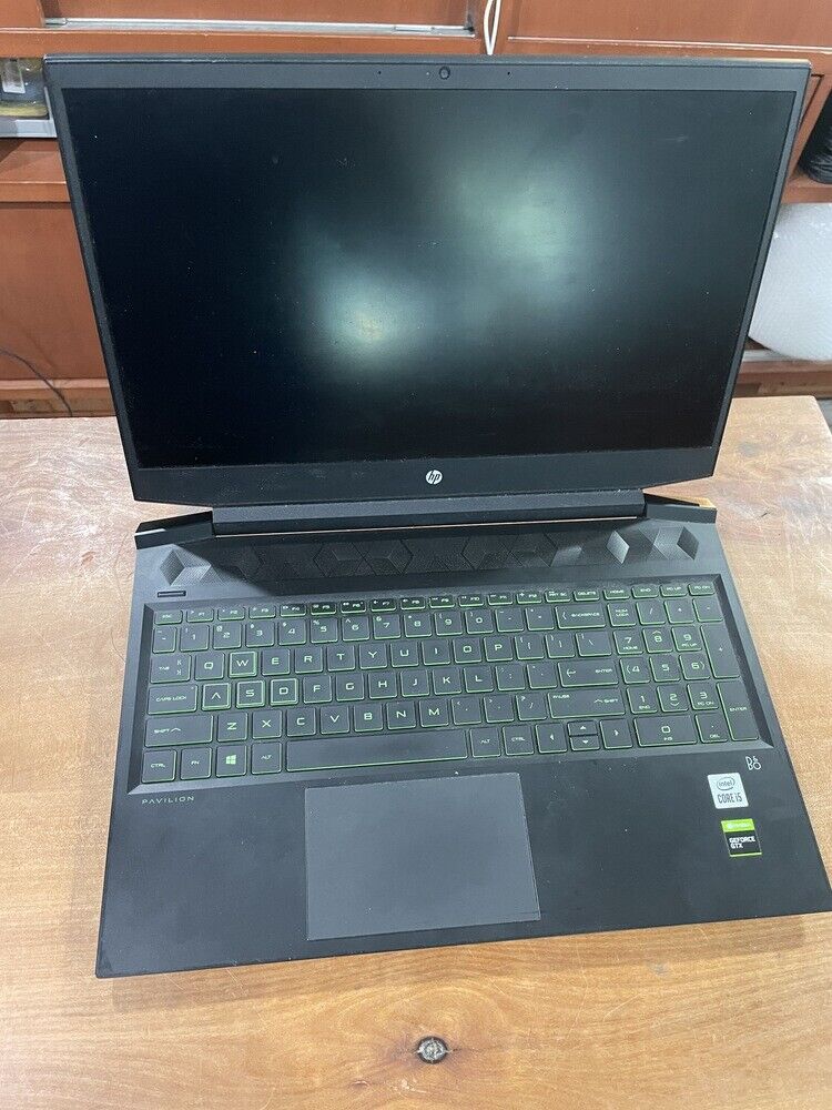 HP Pavillion gaming laptop 8 gb Intel Core i5 512 gb model 16-a0032dx *FORPARTS