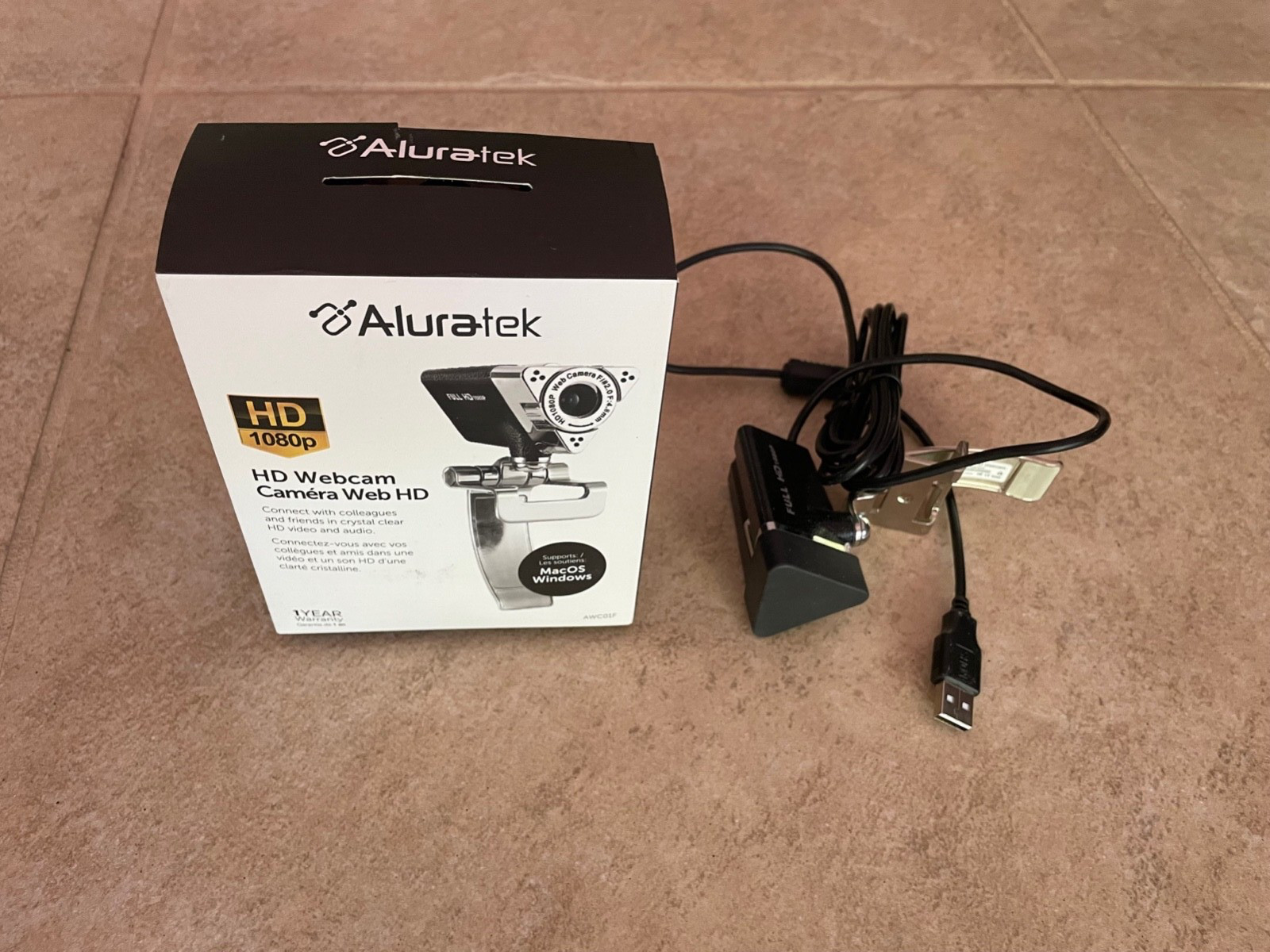 Aluratek AWC01F Full HD Video Conferencing Camera Webcam