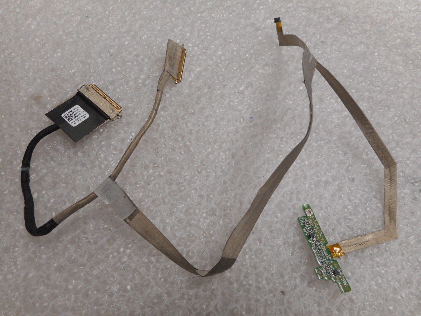 Dell Chromebook 3120 11.6" LCD Video Cable w/ LED Board *LA1* TFNOM 3MZM8LB0010