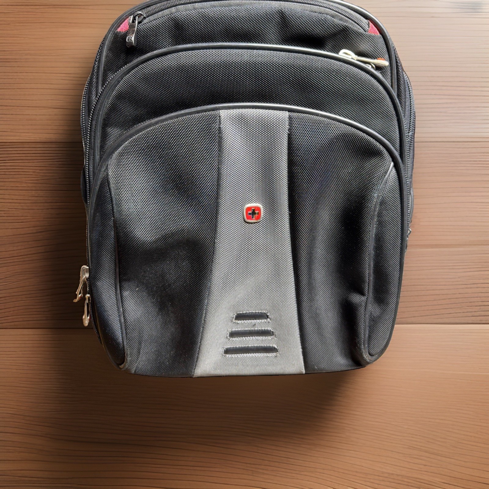 Wenger Sahara WA-7402-14 Laptop Backpack Black Gray 15.4" Swiss Gear