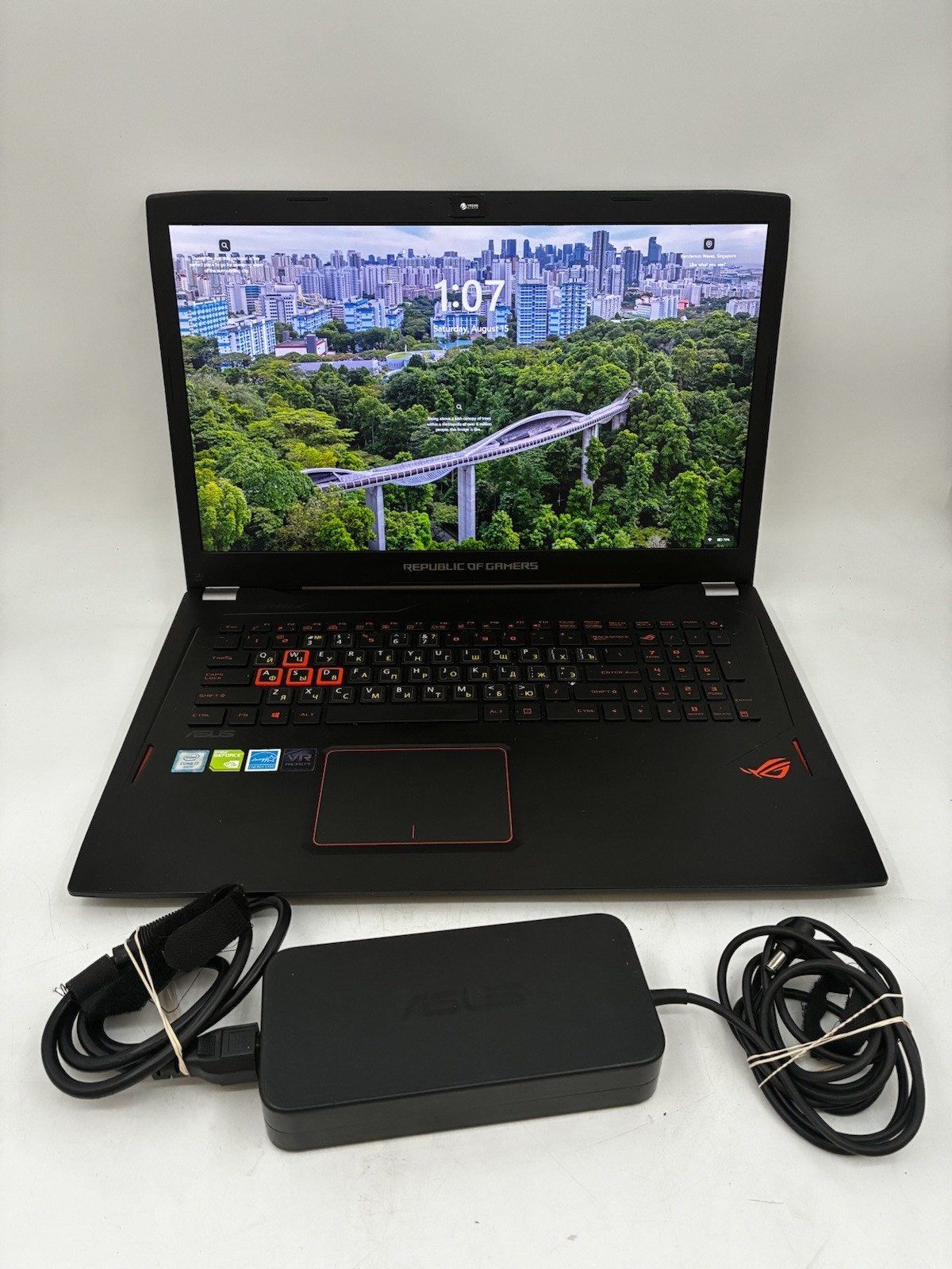 Asus ROG GL702V 17" Gaming Laptop i7-6700HQ GTX 1060 12GB RAM - Used B