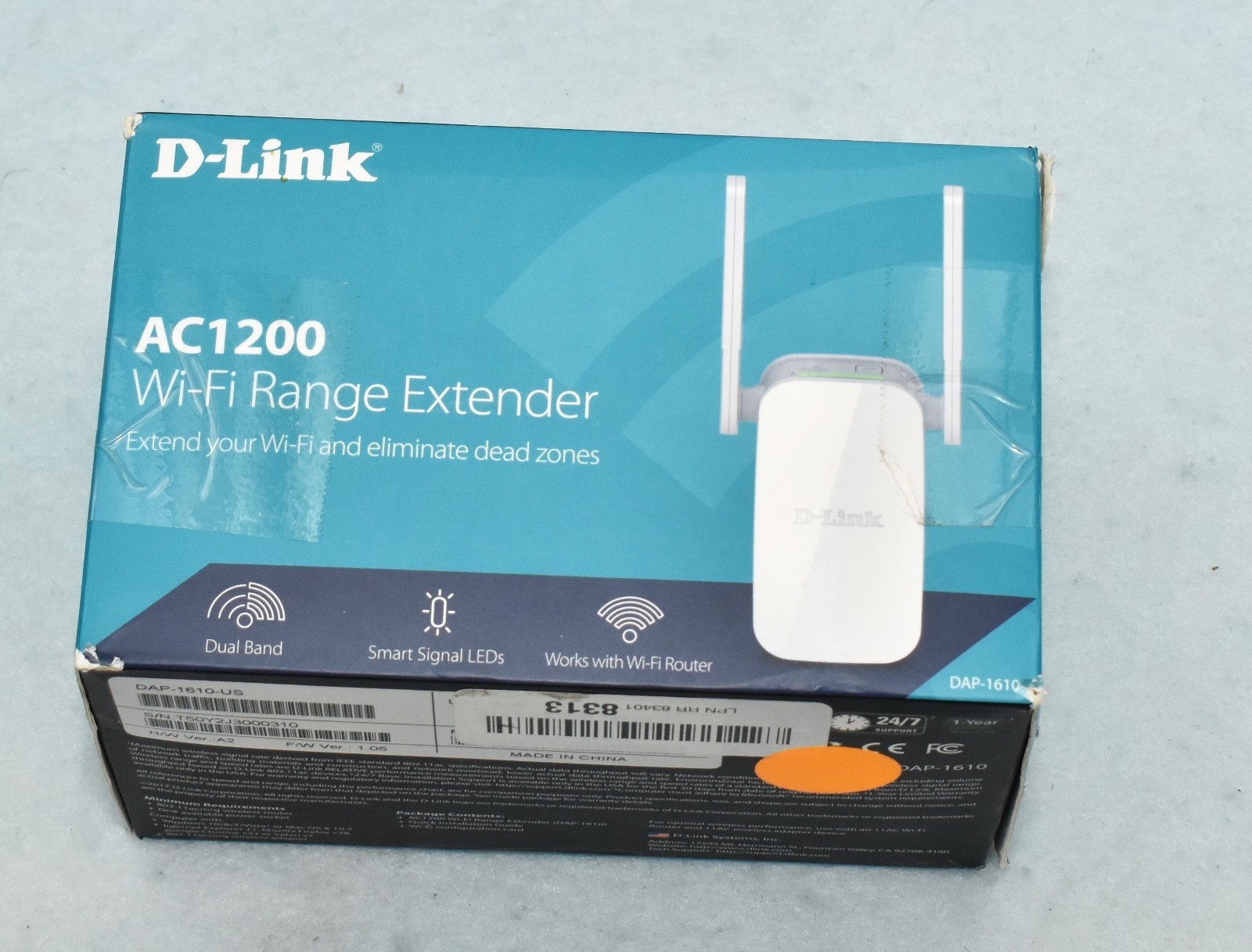 OPEN BOX D-Link AC1200 DAP-1610 WiFi Range Extender - White