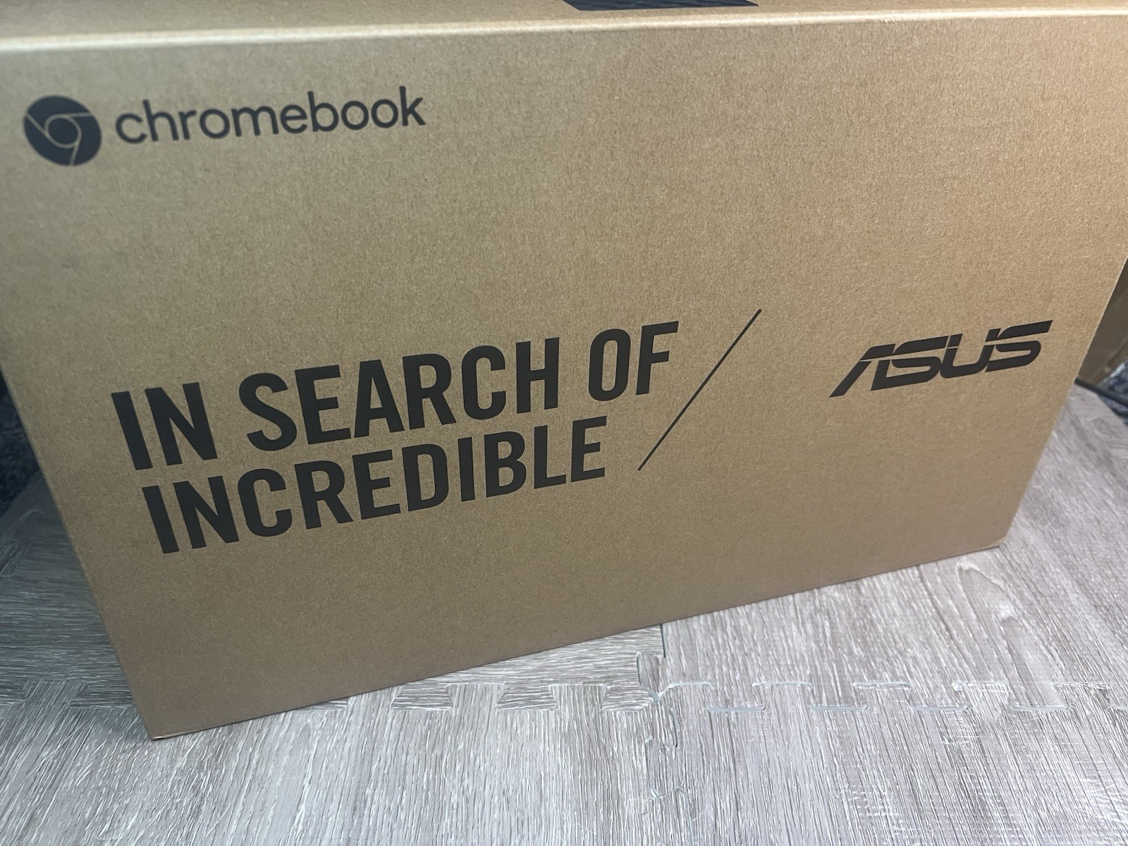New Open Box ASUS Chromebook C204EE 11.6 inch (16GB, Intel Celeron 1.10GHz, 4GB)