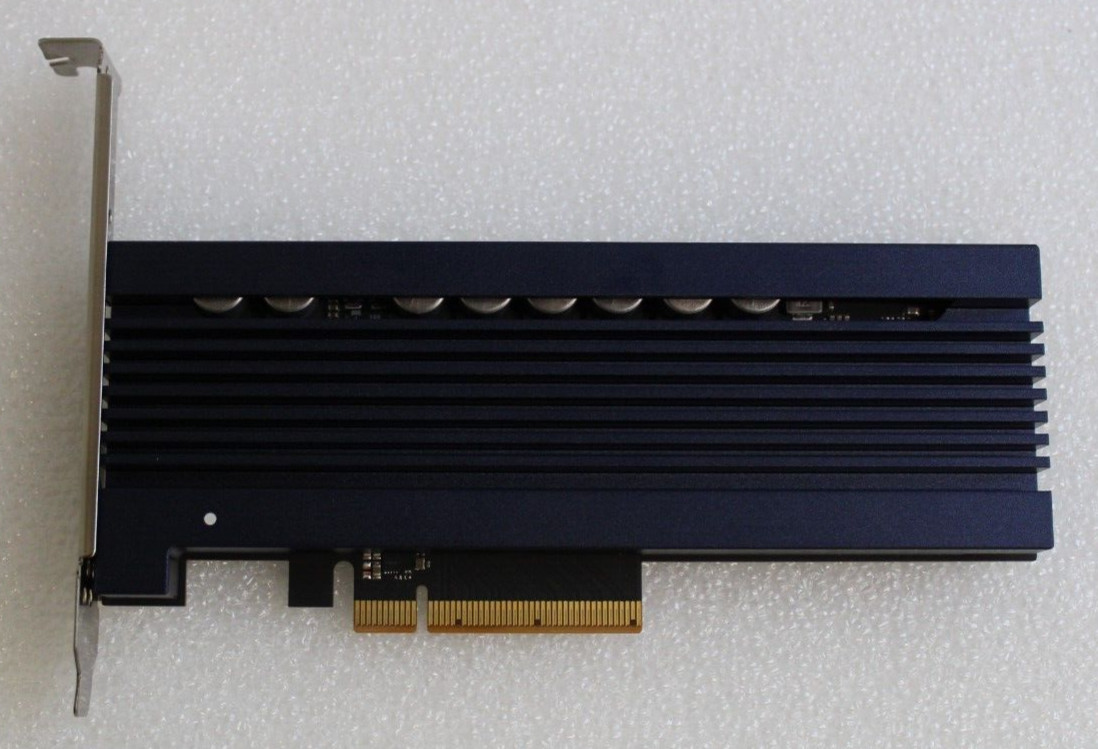 DELL Samsung PM1725b HHHL 6.4TB Internal SSD MZ-PLL6T4C