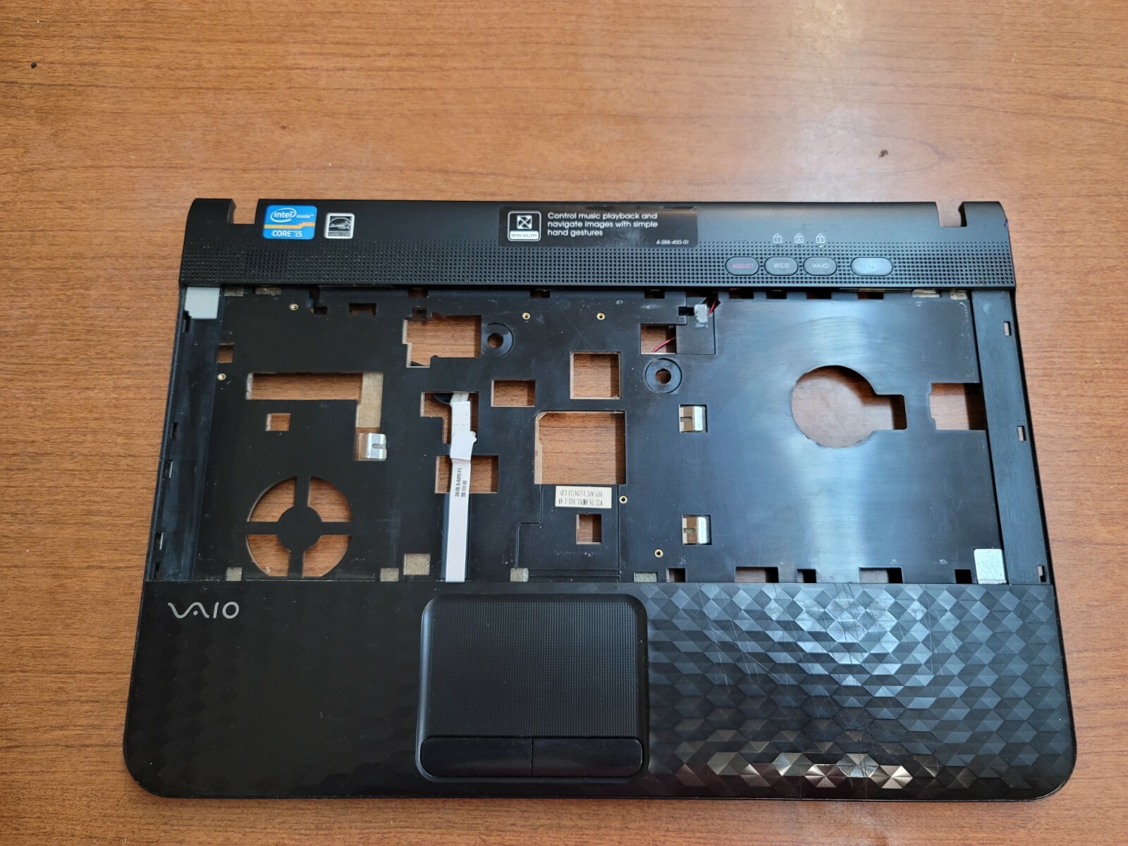 ORIGINAL SONY VAIO VPCEG25FX VPCEG SERIES 14" PALMREST W/ TOUCHPAD 60.4MP10.002