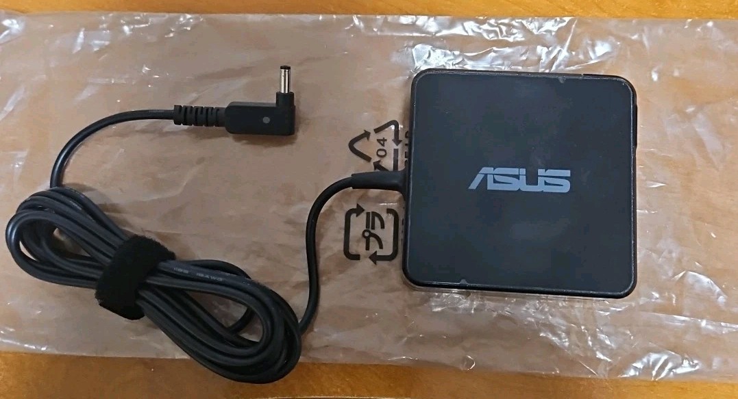 Original 19V 65W AC Adapter for Asus Zenbook Prime UX32V/UX32VD Series Ultrabook
