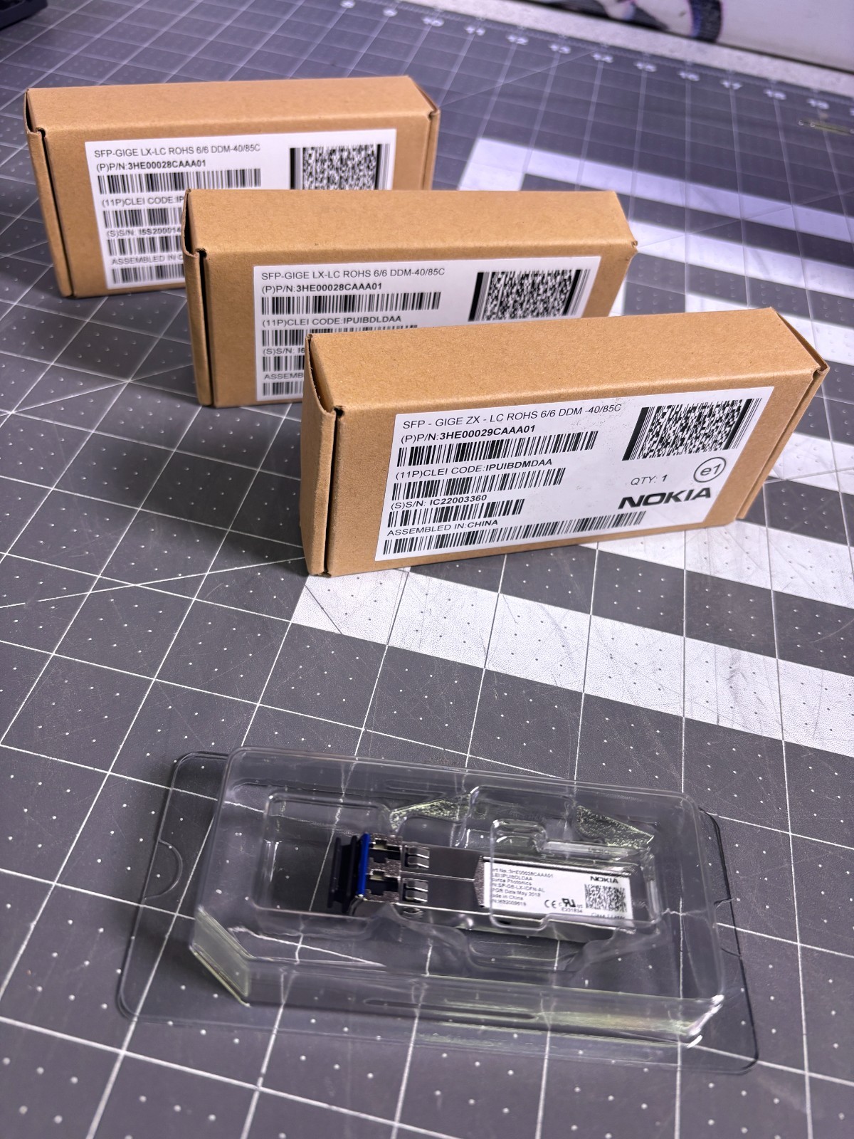 (3PCS)NOKIA NEW FACTORY SEALED 3HE00027CAAA01 SFP-GIGE SX-LC ROHS 6/6 DDM-40/85C