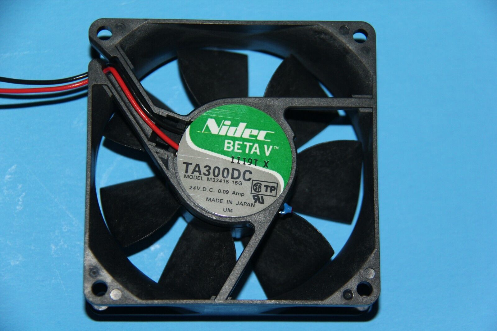 Nidec Beta  Cooling Fan TA300DC 24V 0.09A M33415-16G Fan  PC Repair