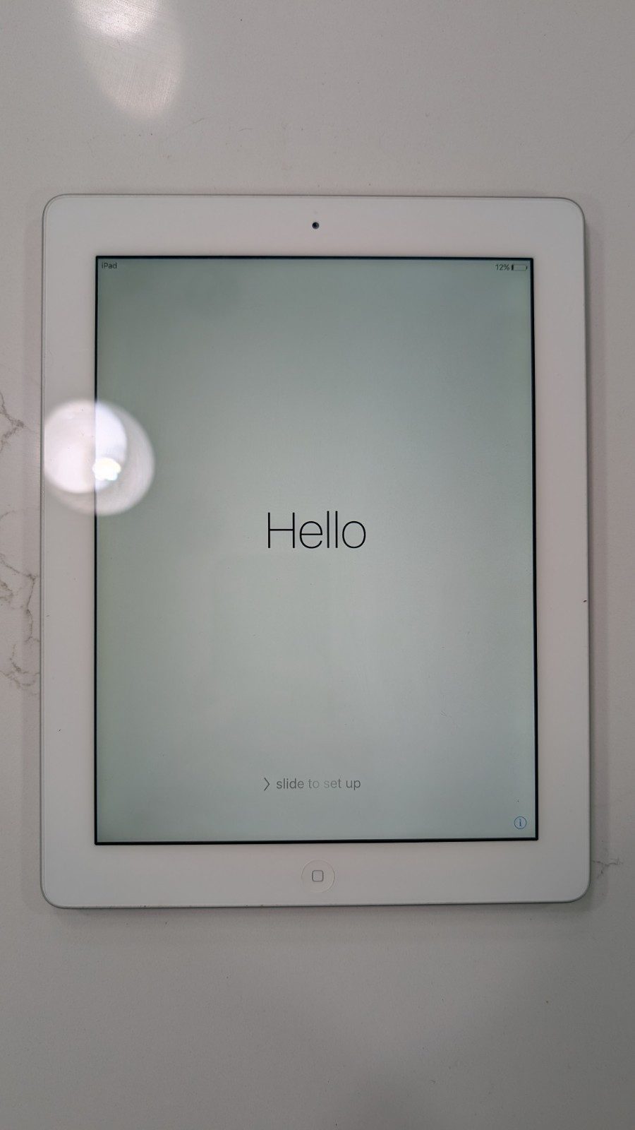 Apple iPad 4th Generation A1458 9.7 in Wi-Fi White Silver Tablet Factory Reset
