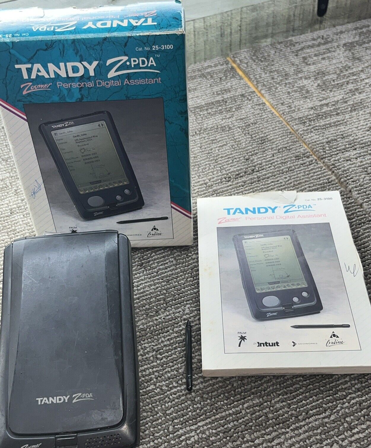 Tandy Z PDA 25-3100 ZOOMER Very Rare Personal Digital Assistant 88870 Box84