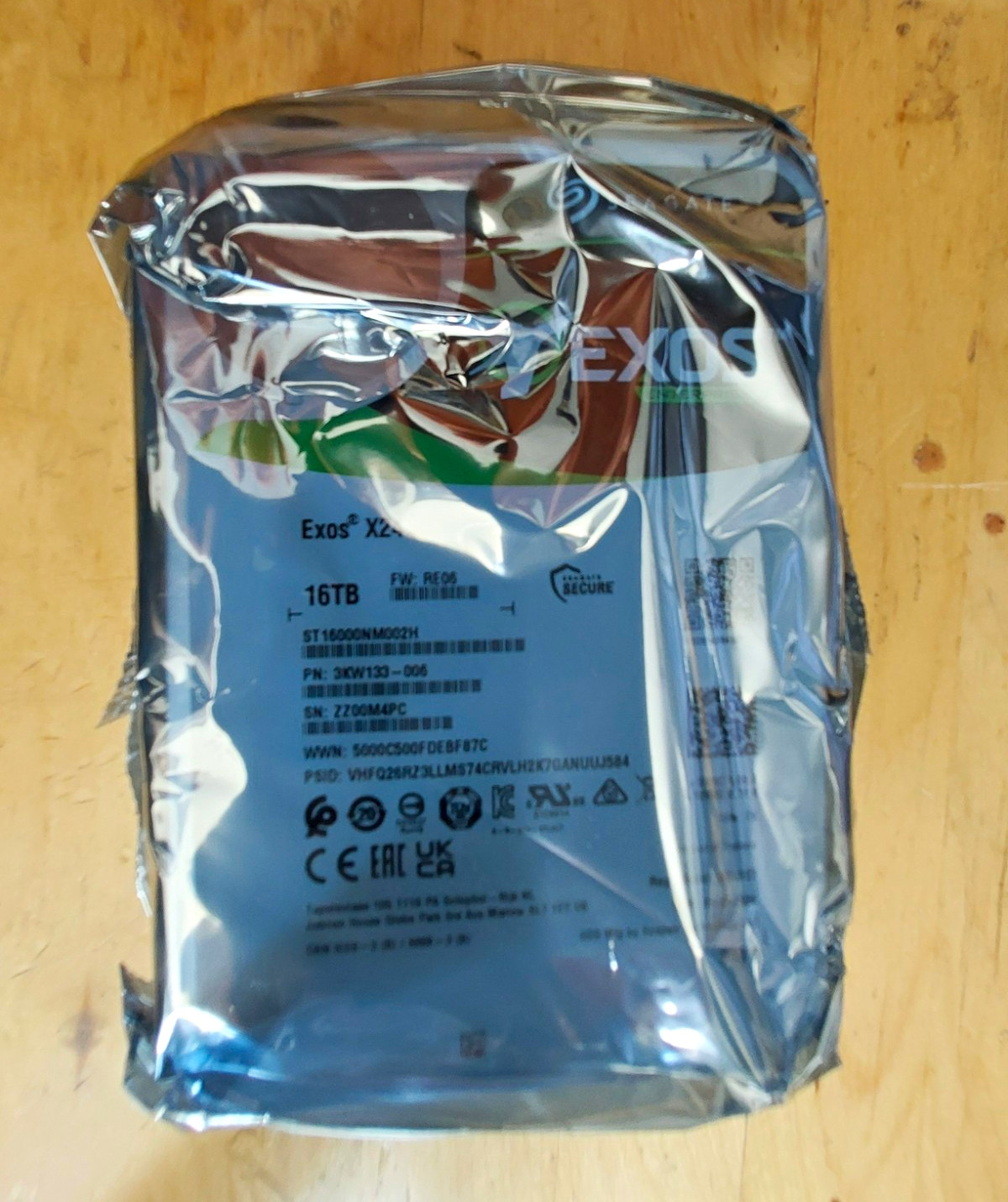 Seagate Exos X24 16TB 3.5" SATA Internal 