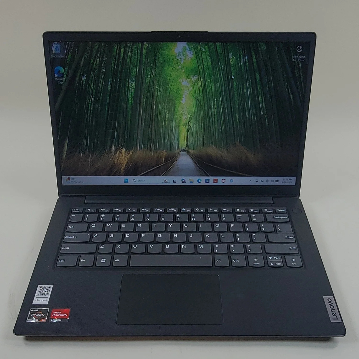 Lenovo V14 G4 ABP 83FG 14" Ryzen 5 5500U 2.1GHz 8GB RAM 256GB SSD