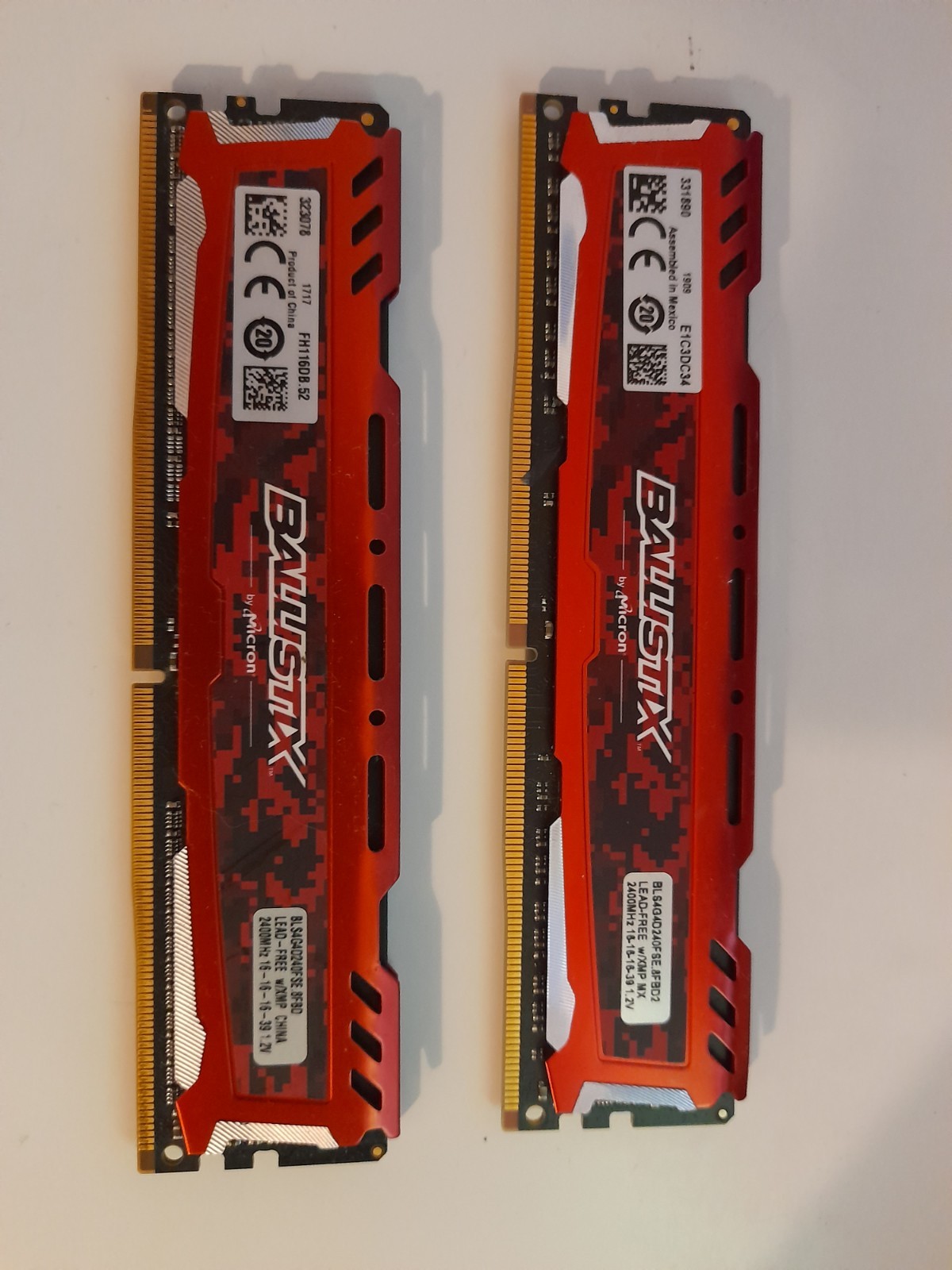 Micron Ballistix Sport BLS4G4D240FSE.8FBD Desktop 8GB (2 x 4GB) DDR4 2400MHz