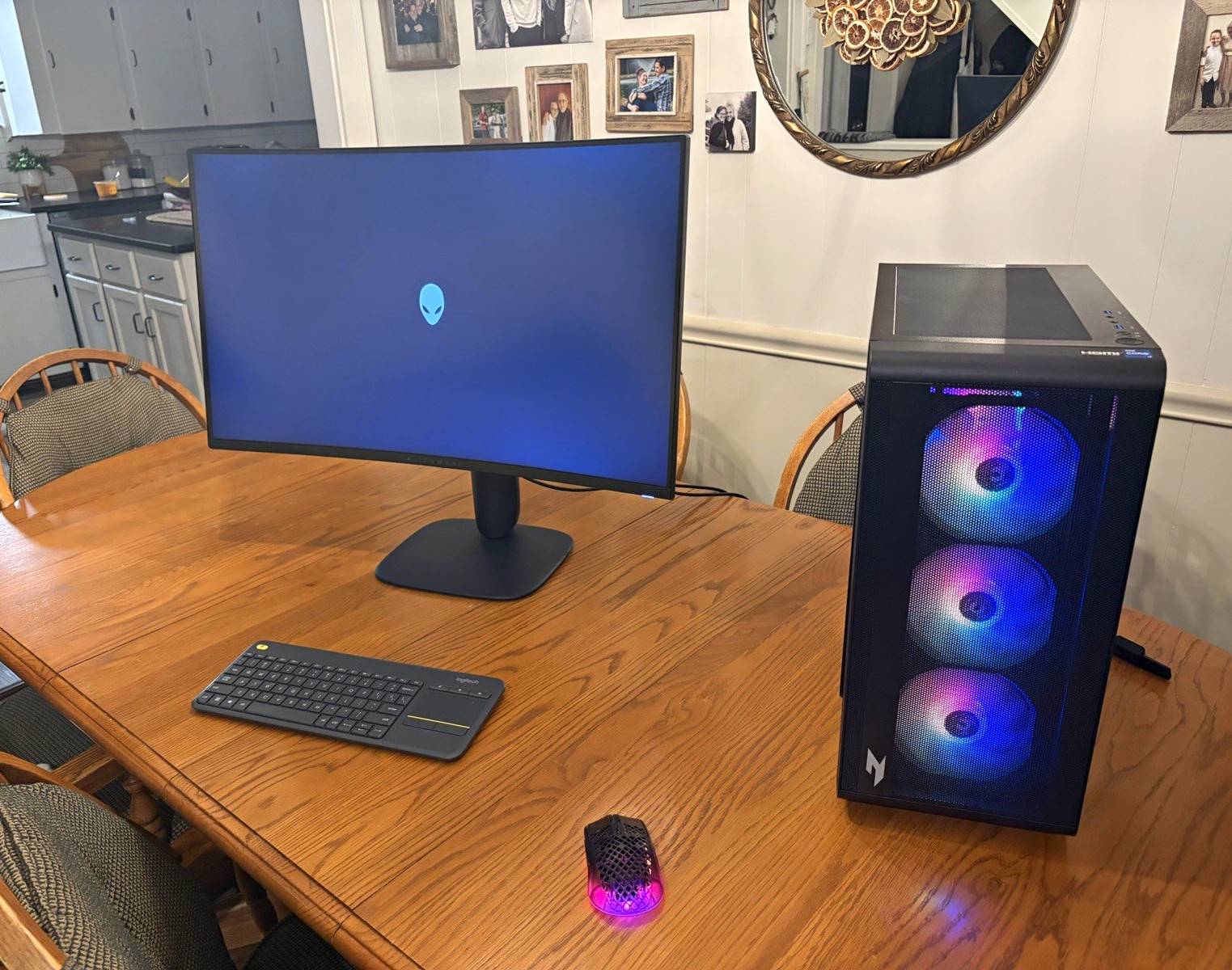 Alienware 32” QHD 180Hz Curved Gaming Monitor – Used