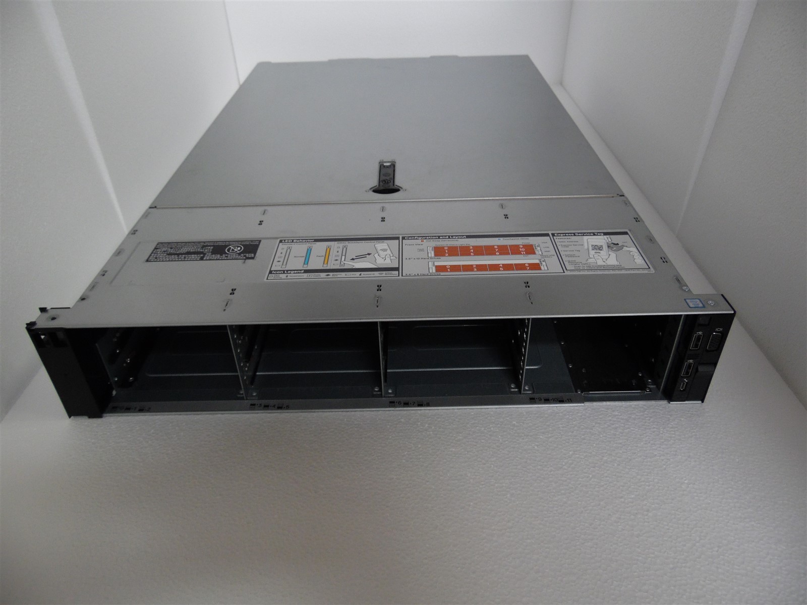 DELL EMC POWEREDGE SERVER R740xd 12 BAY METAL CHASSIS WITH PARTS J0T3G R27KK