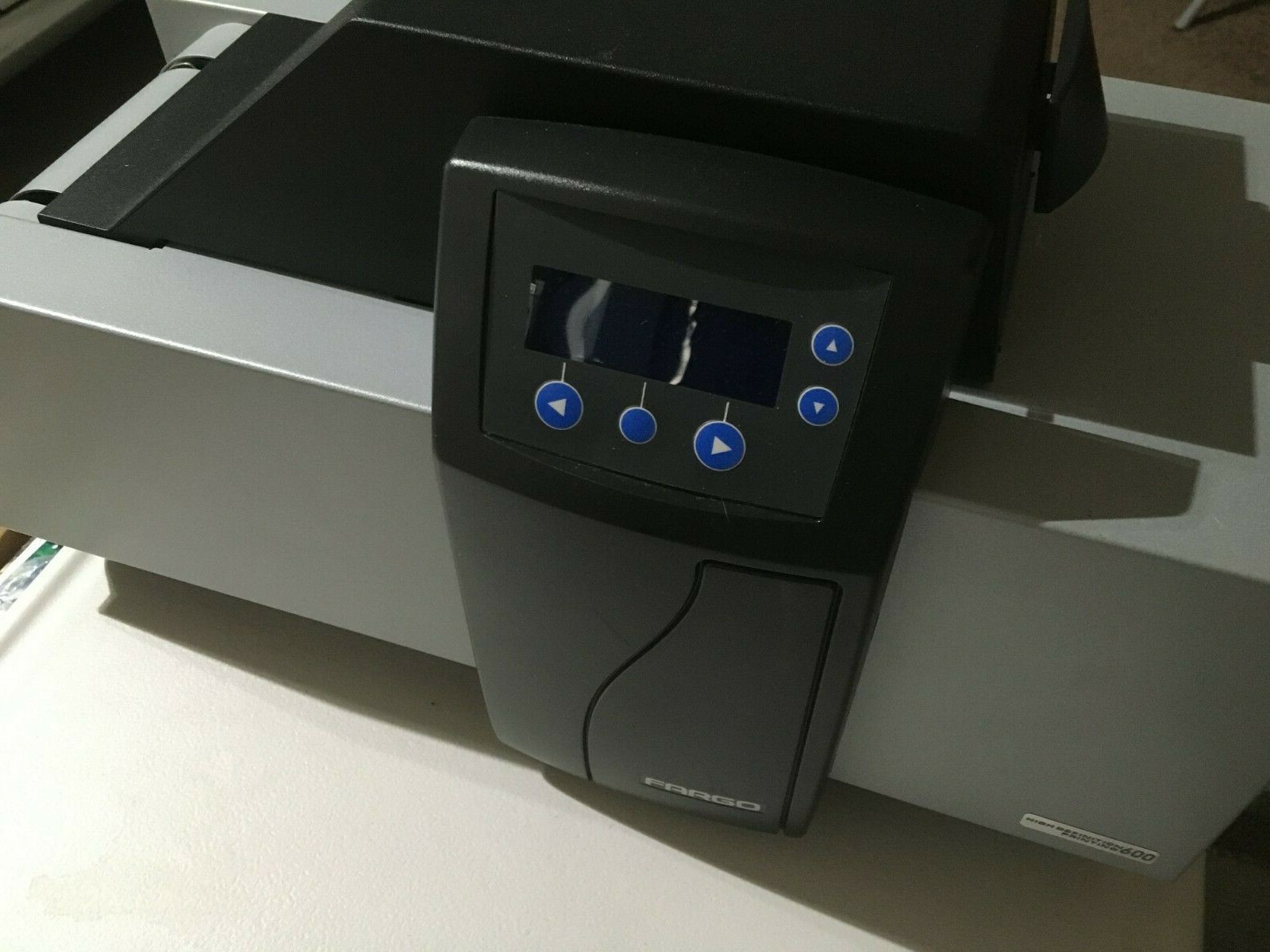 FARGO HDP 600 ID Card Printer with Encoder and Lamination