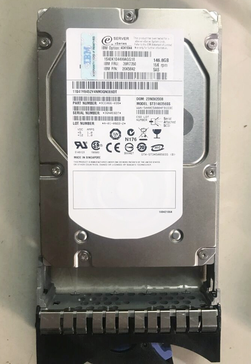 1 of IBM 40K1044 39R7350 26K5842 146GB 15K 3G 3.5" SAS HARD DRIVE